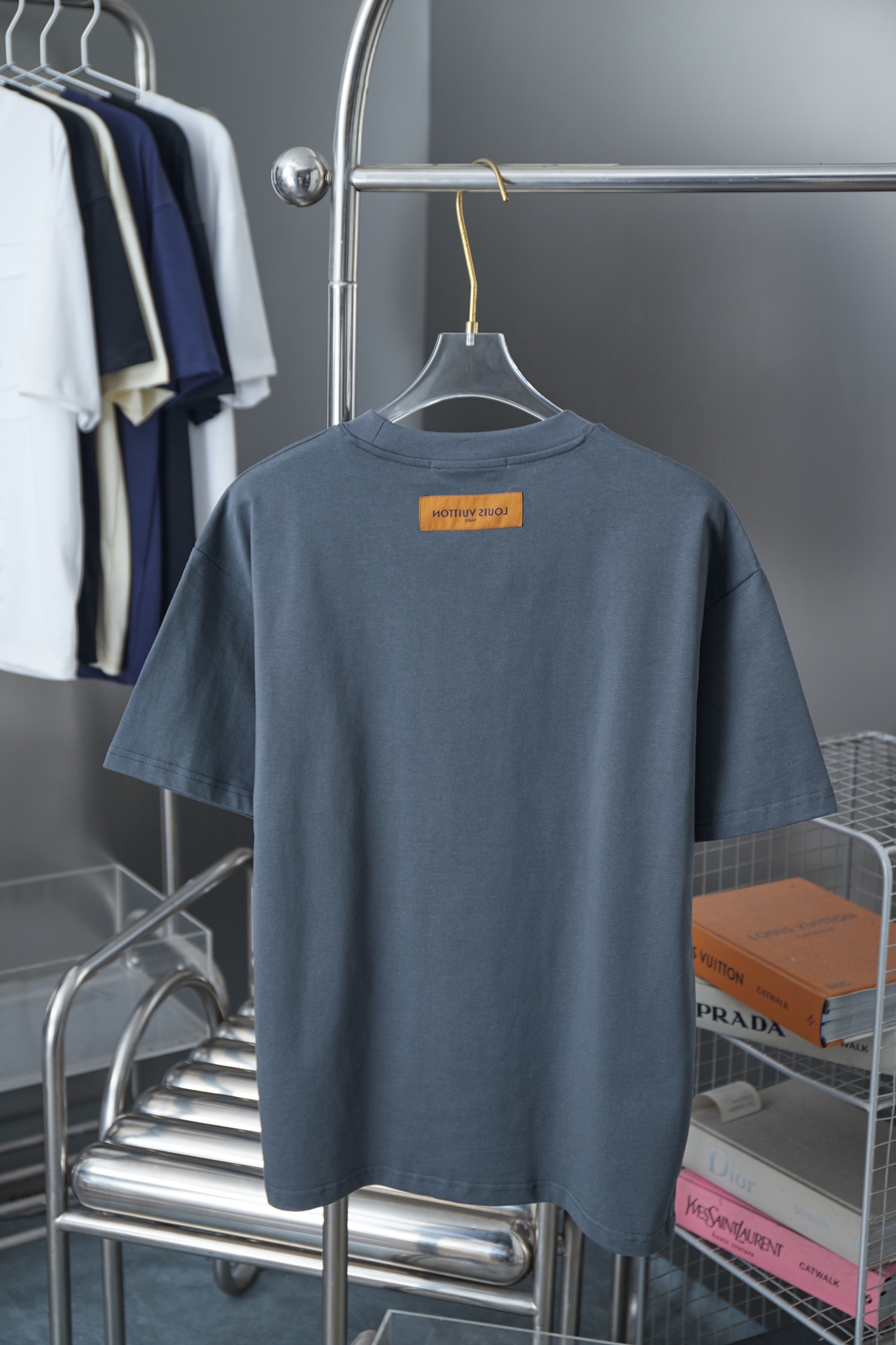 LV 루이비통 반팔 티셔츠 의류