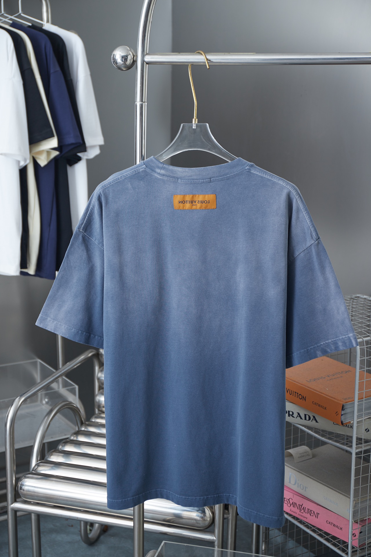 LV 루이비통 반팔 티셔츠 의류