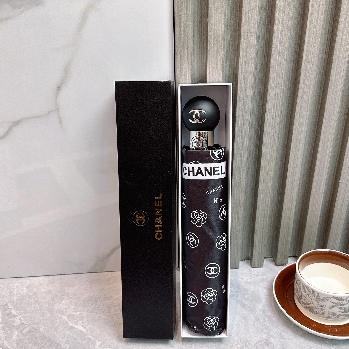 CHANEL 샤넬 여름 자동 접이식 양산 겸 우산