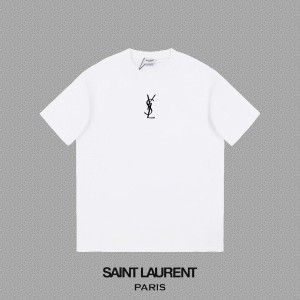 YSL 생로랑 반팔 티셔츠 의류