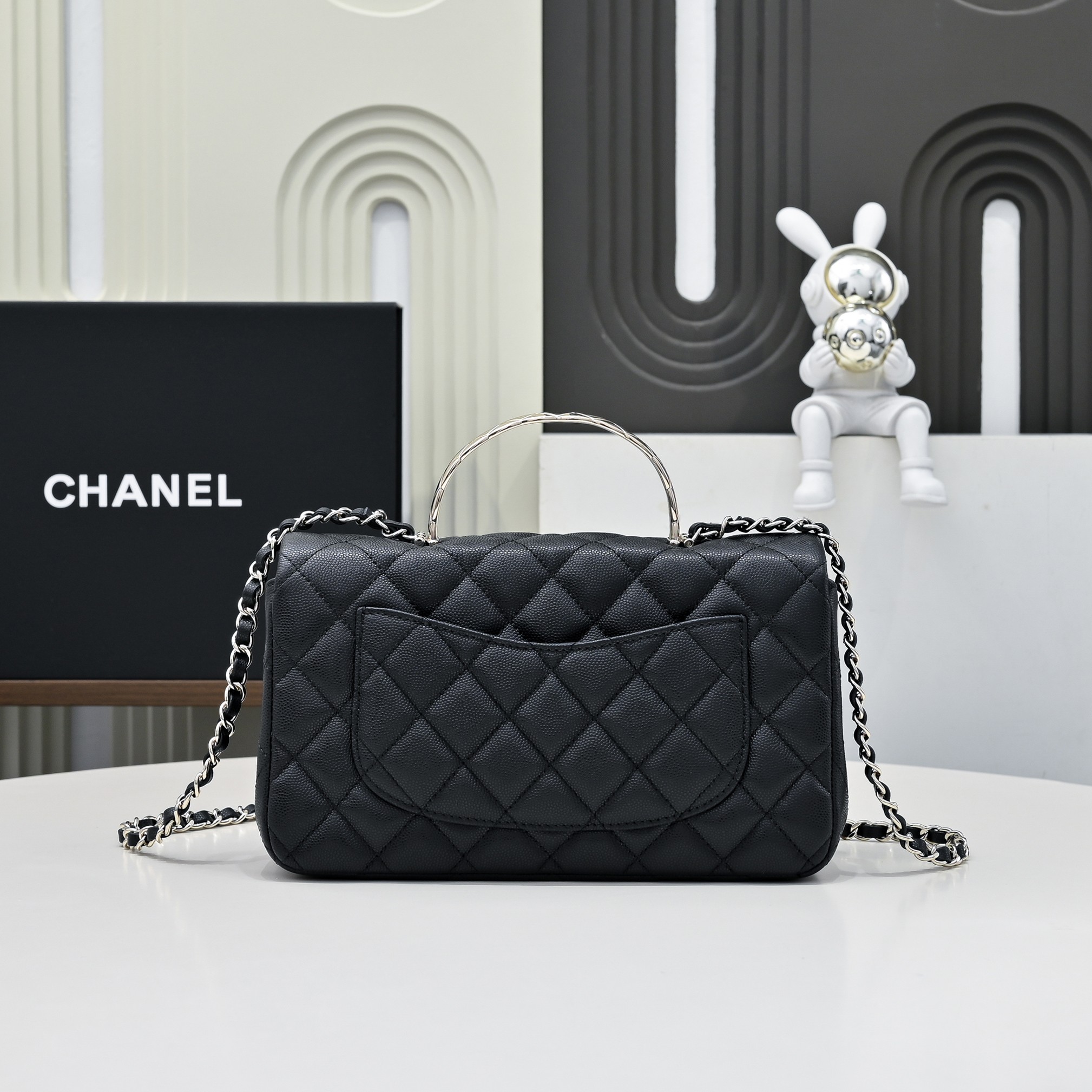 CHANEL 샤넬 Coco Crush handle 핸드백 가방 라지