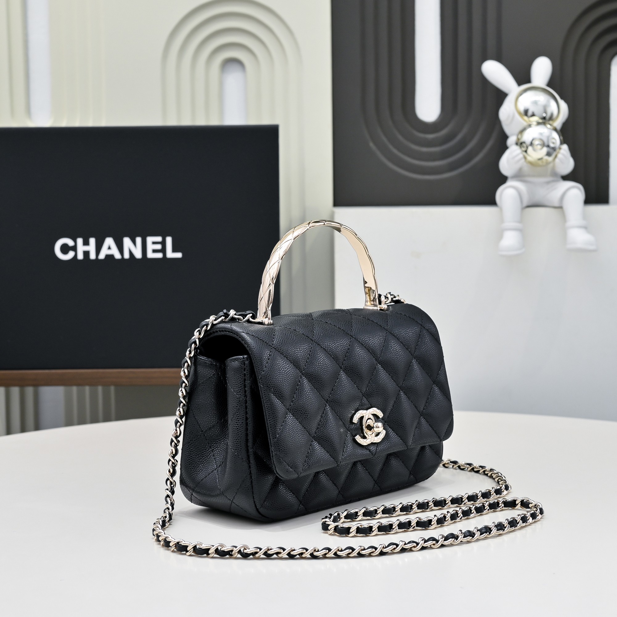CHANEL 샤넬 Coco Crush handle 핸드백 가방 스몰