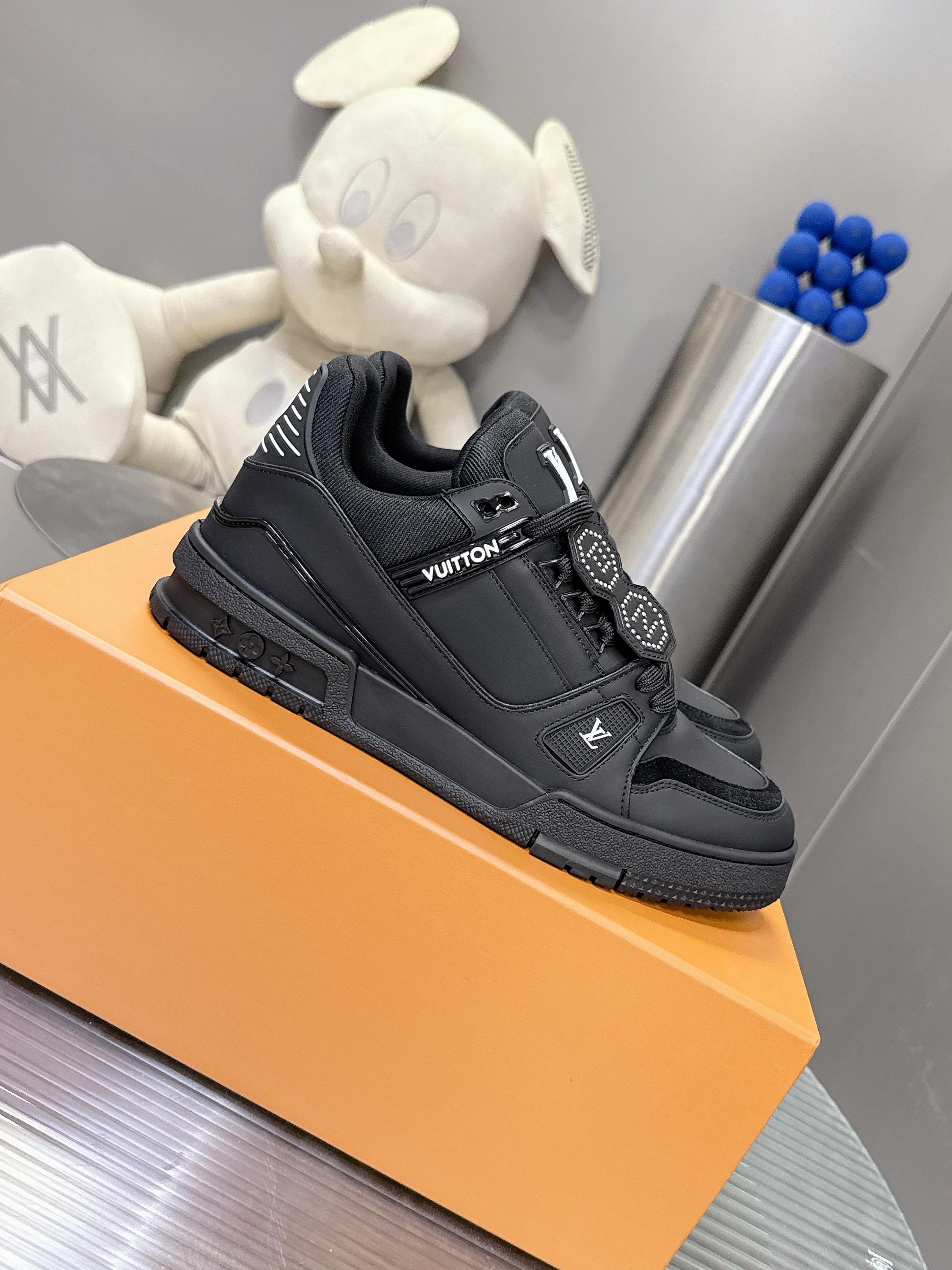 LV Trainer 루이비통 로우탑 커플 스니커즈 신발