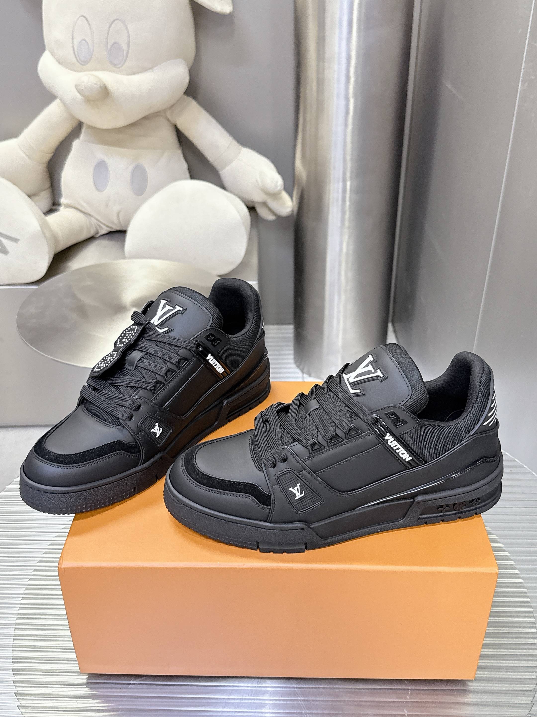 LV Trainer 루이비통 로우탑 커플 스니커즈 신발