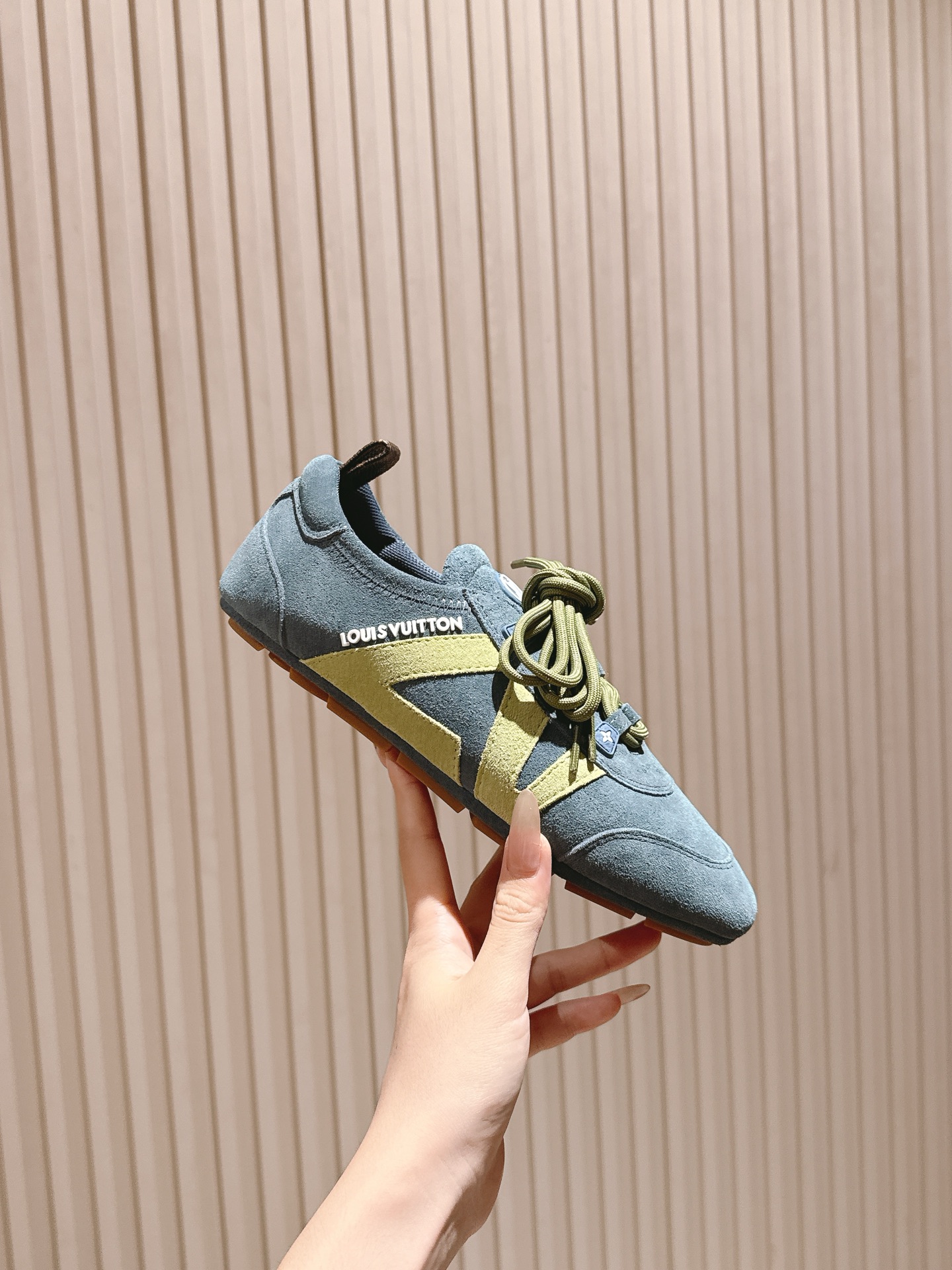 LV 루이비통 빈티지 러닝 스니커즈 신발