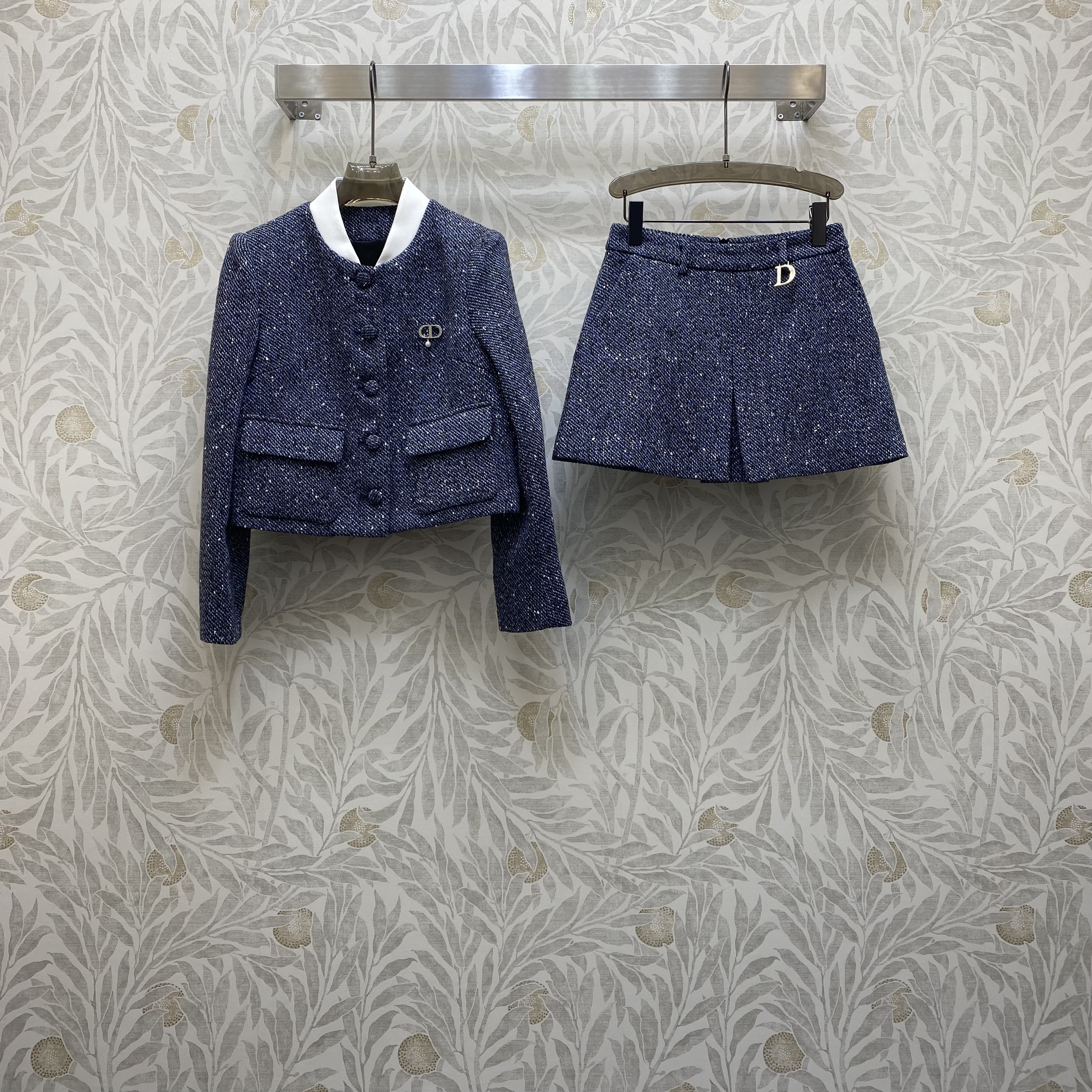Dior CD 디올 하이넥 트위드 자켓 + 쇼츠 팬츠 투피스 세트 의류