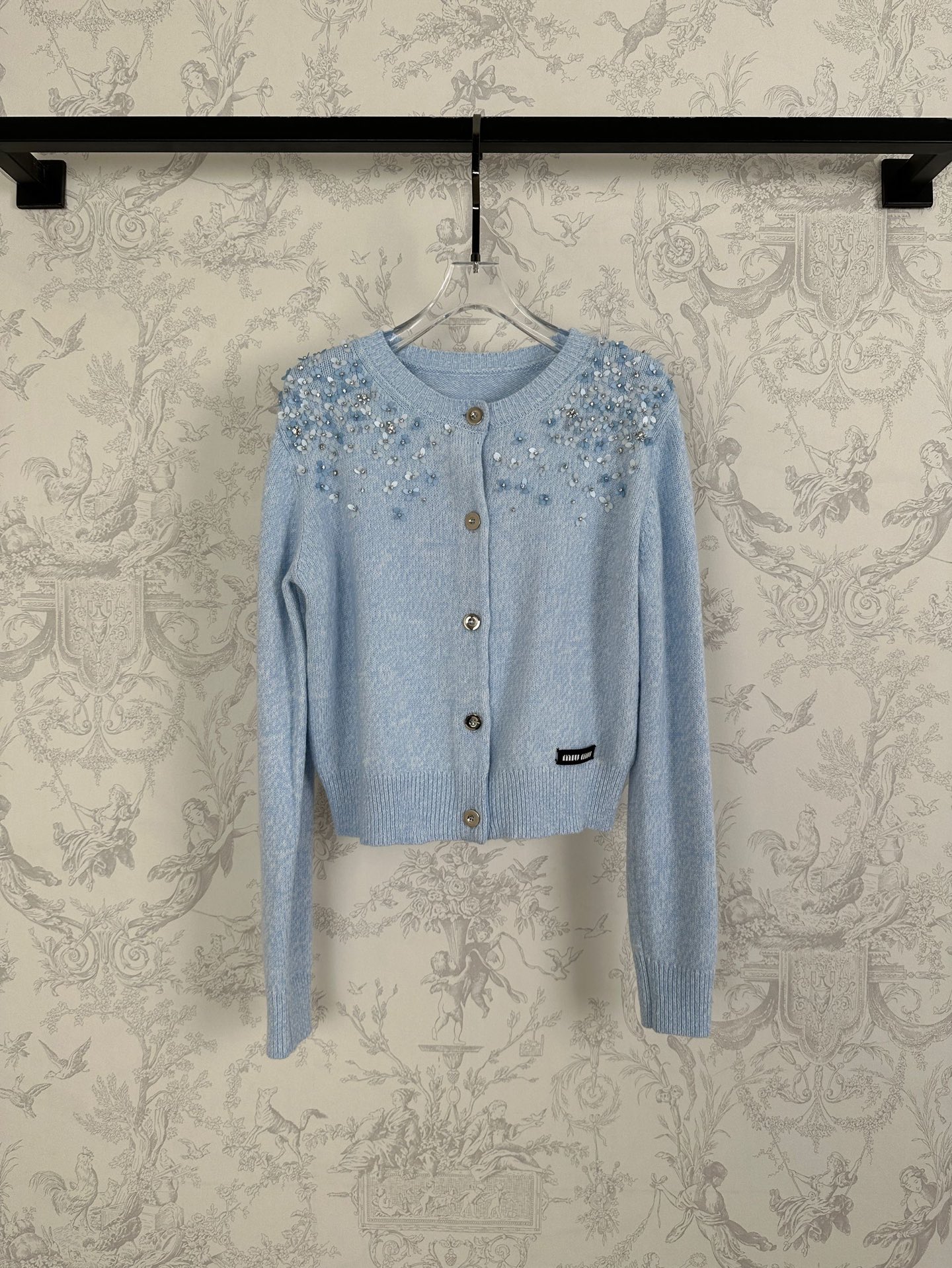 miumiu 미우미우 핸드비즈 장식 울 가디건 니트 의류