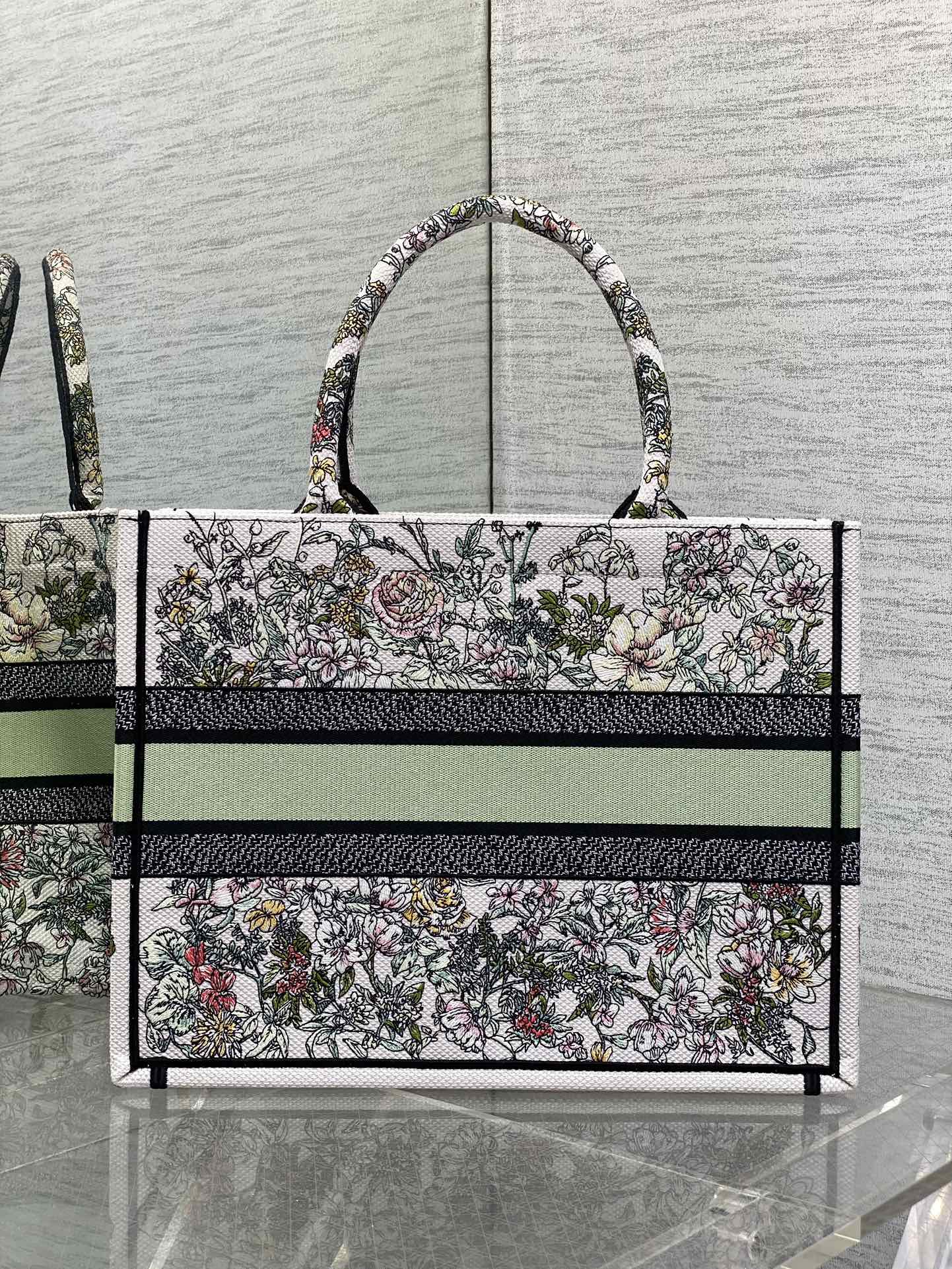 Dior CD 디올 미디움 토트백 가방