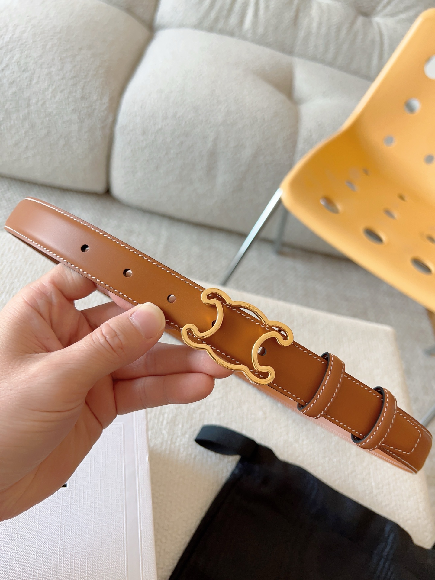 CELINE 셀린느 TRIOMPHE 카이사르 레더 여성 벨트