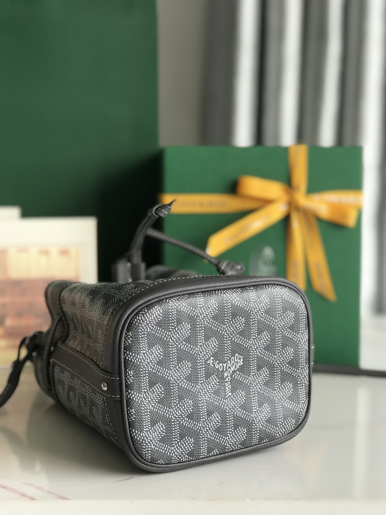 Goyard 고야드 PETIT FLOT MINI PM 미니 버킷백 가방
