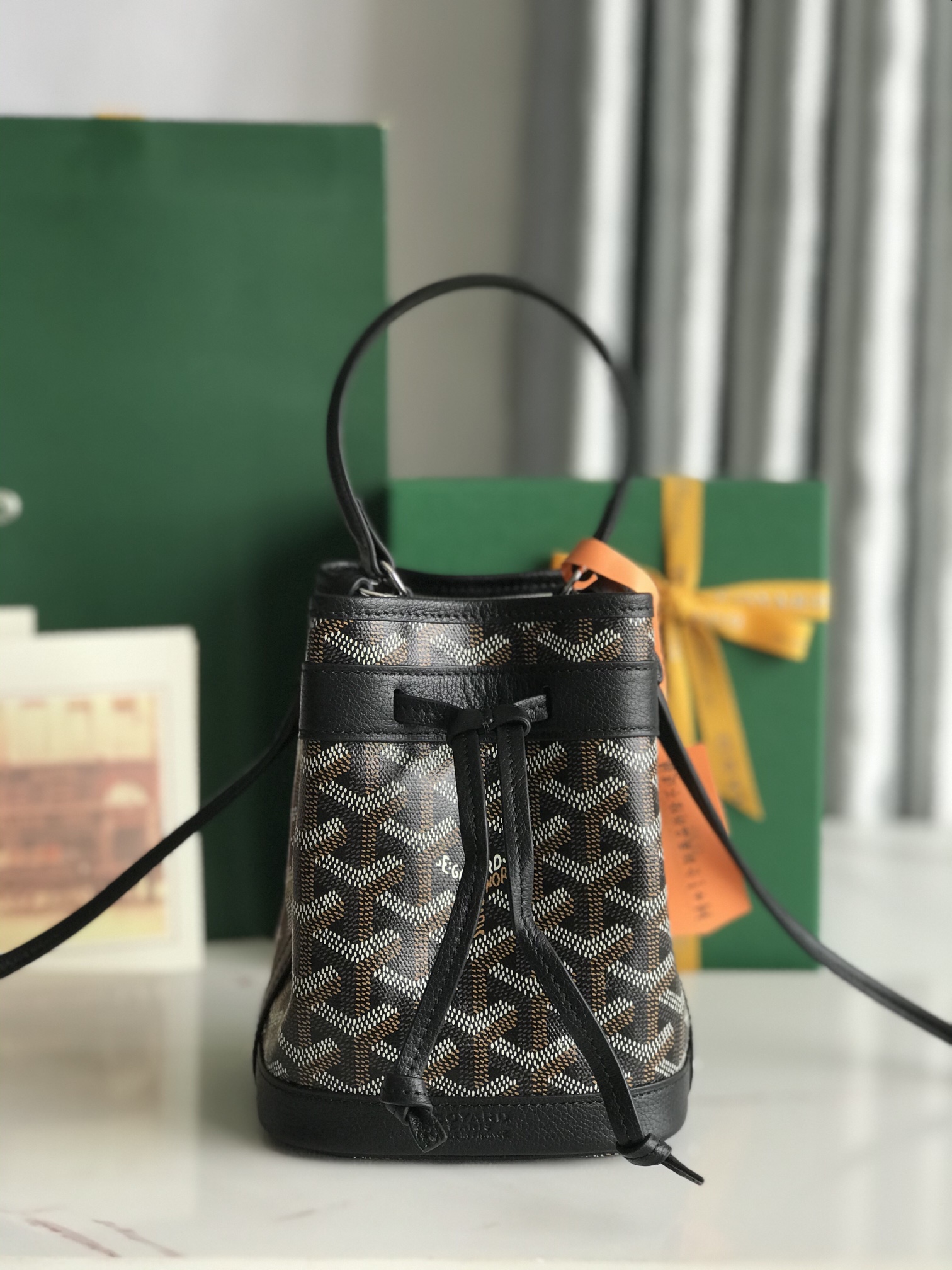 Goyard 고야드 PETIT FLOT MINI PM 미니 버킷백 가방