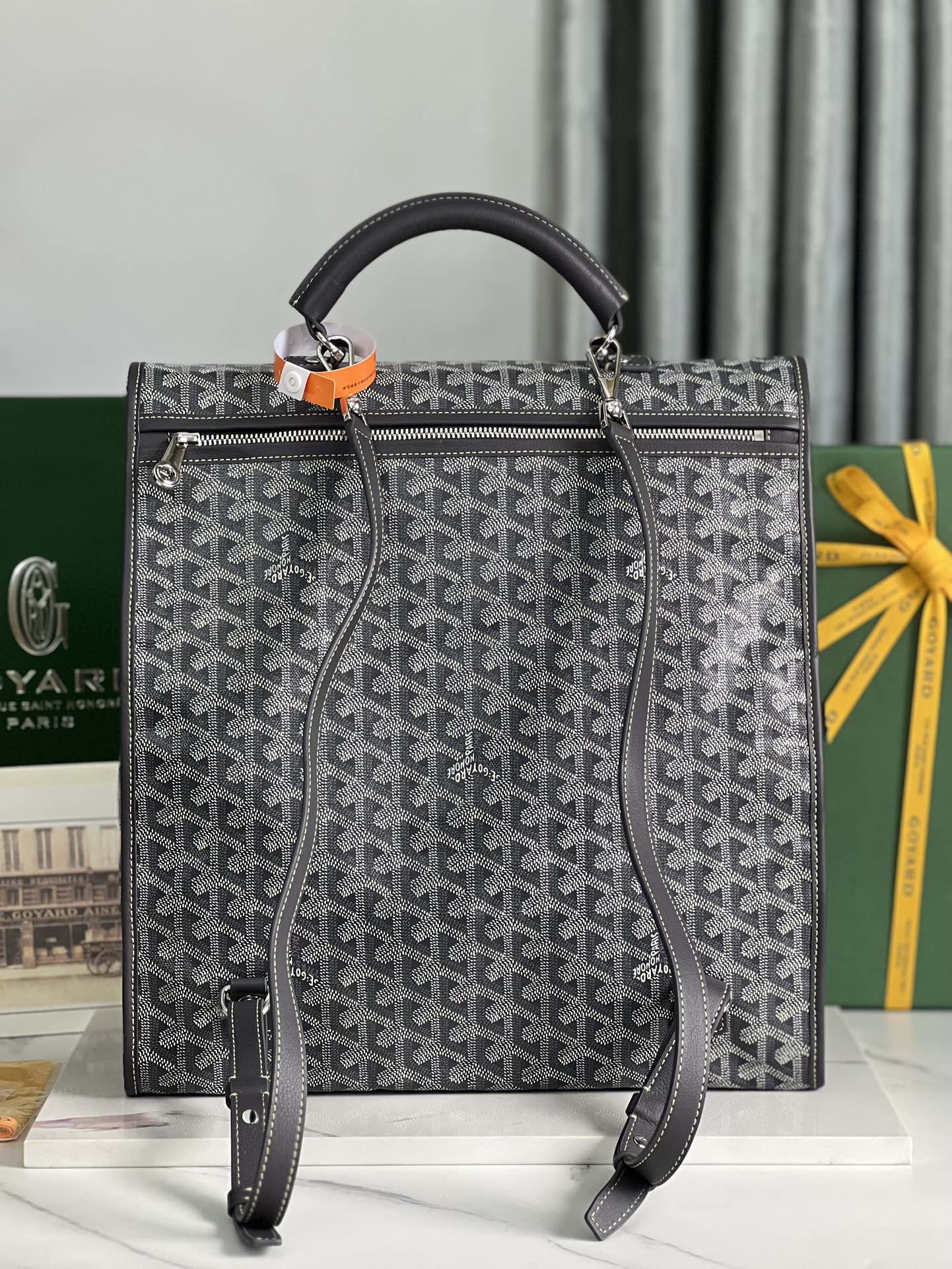 Goyard 고야드 생 레제 폴더블 백팩 가방– 프렌치 불독 한정판