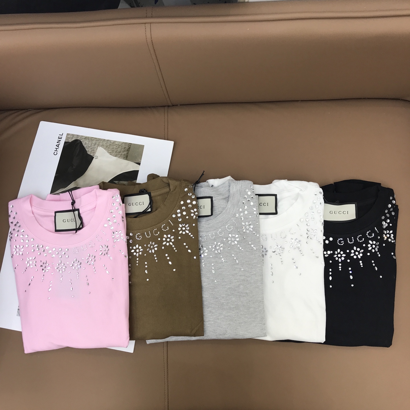 Gucci 구찌 로고 장식 넥라인 롱슬리브 티셔츠 의류