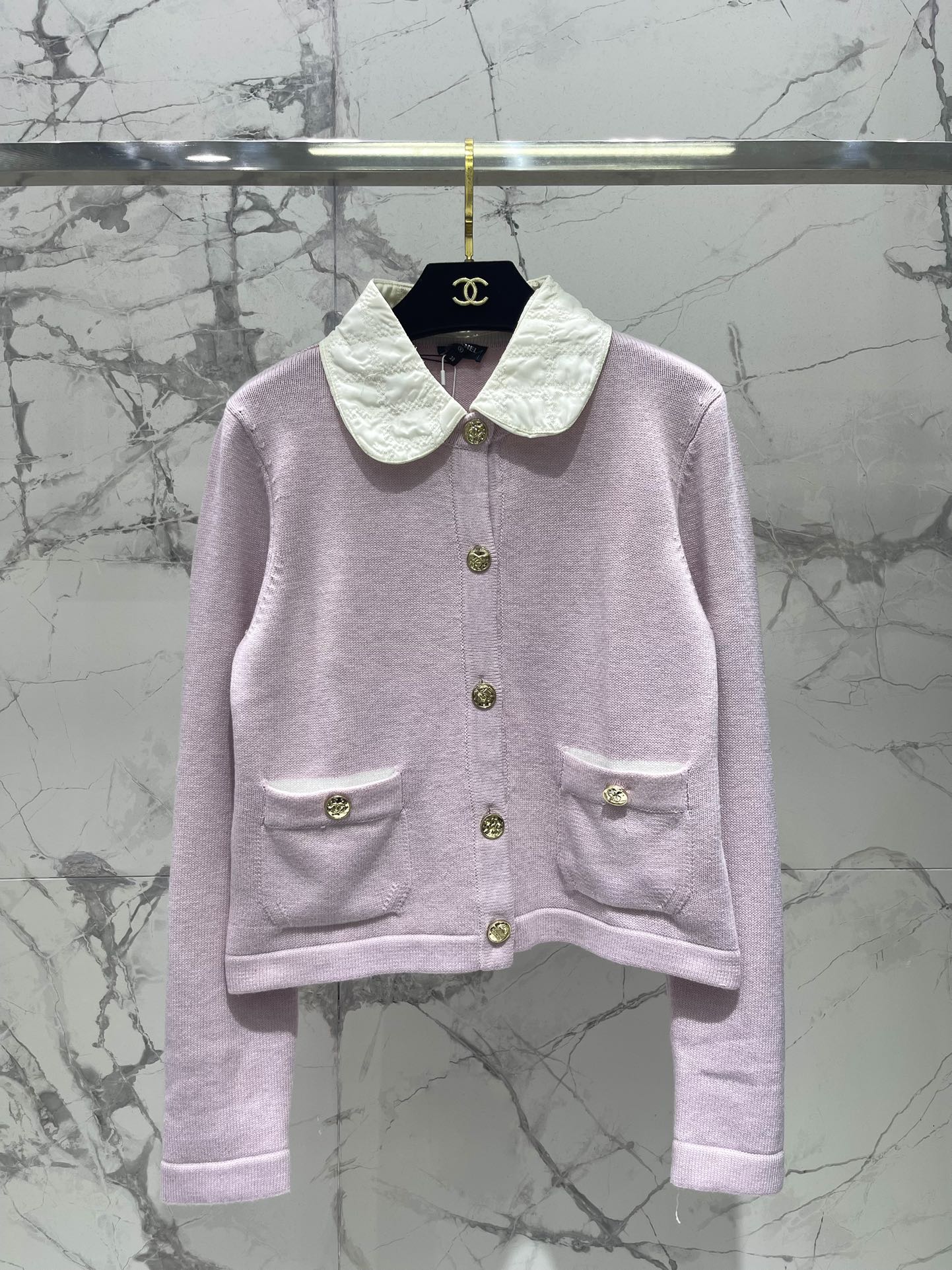 CHANEL 샤넬 로고 캐시미어 가디건 의류
