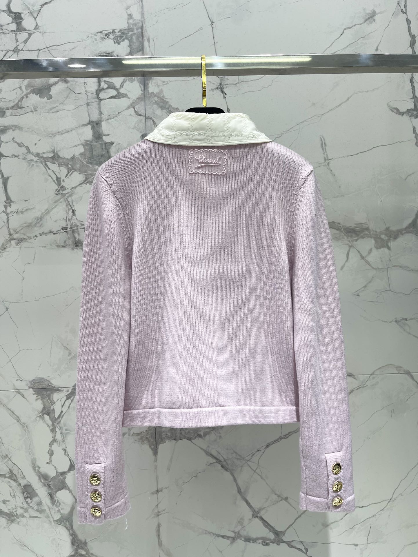 CHANEL 샤넬 로고 캐시미어 가디건 의류