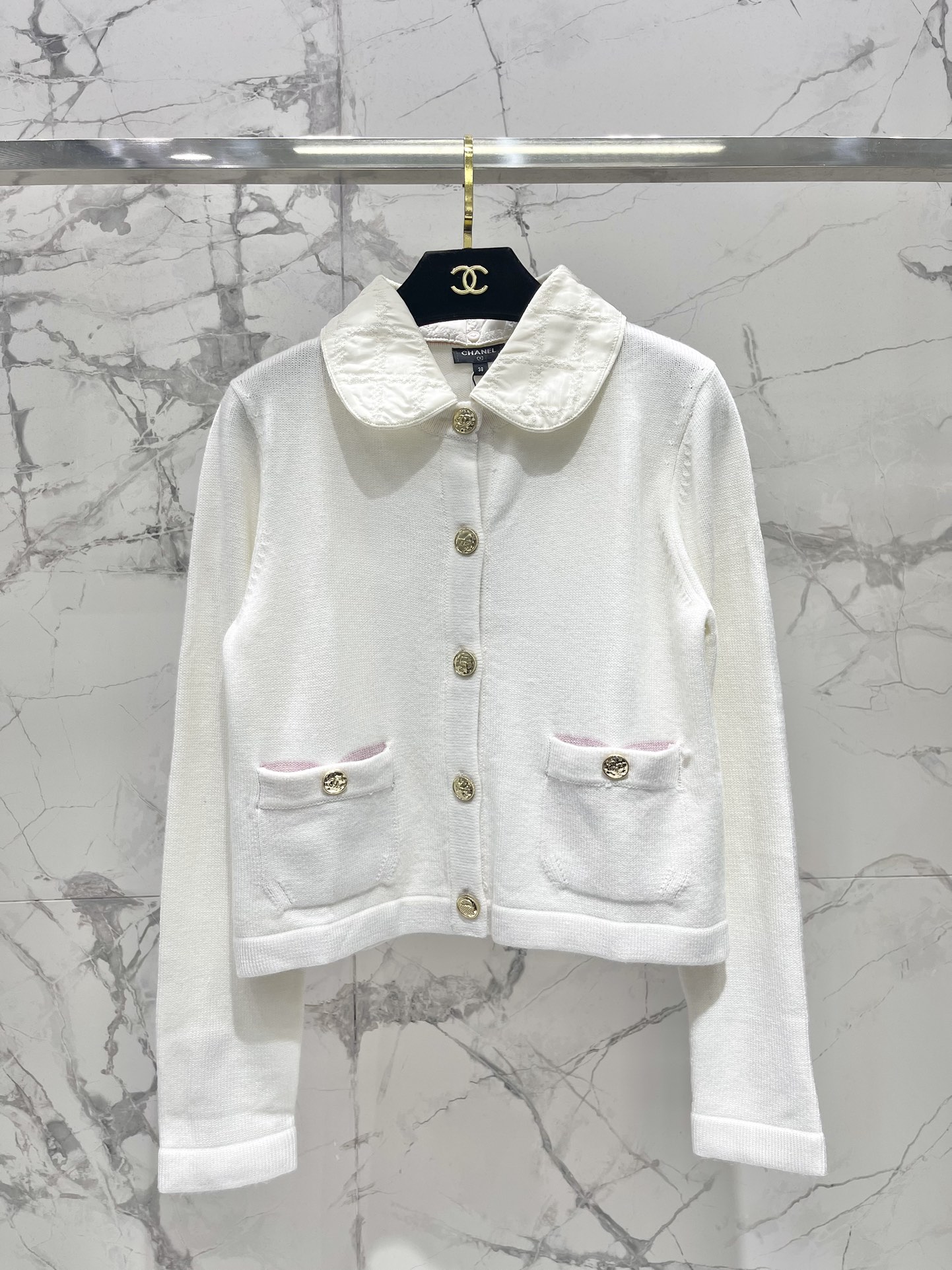 CHANEL 샤넬 로고 캐시미어 가디건 의류