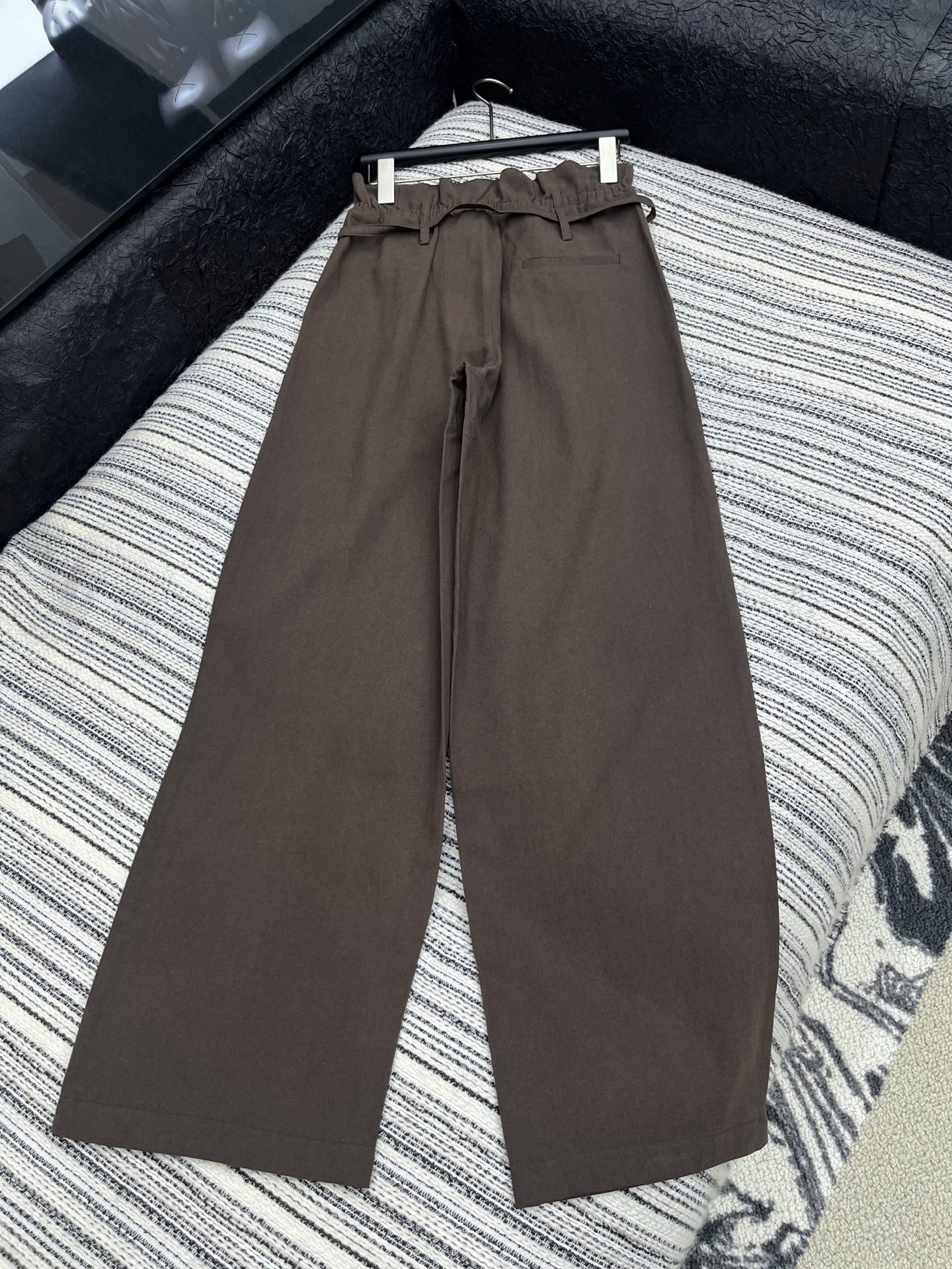 miumiu 미우미우 리본 스트랩 허리 플레어 팬츠 바지 의류