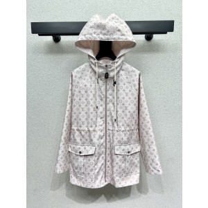 LV 루이비통 바람막이 후드 자켓 의류