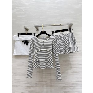 Chanel 샤넬 스트라이프 코튼 세트 긴팔 티셔츠 + 스커트 치마 의류