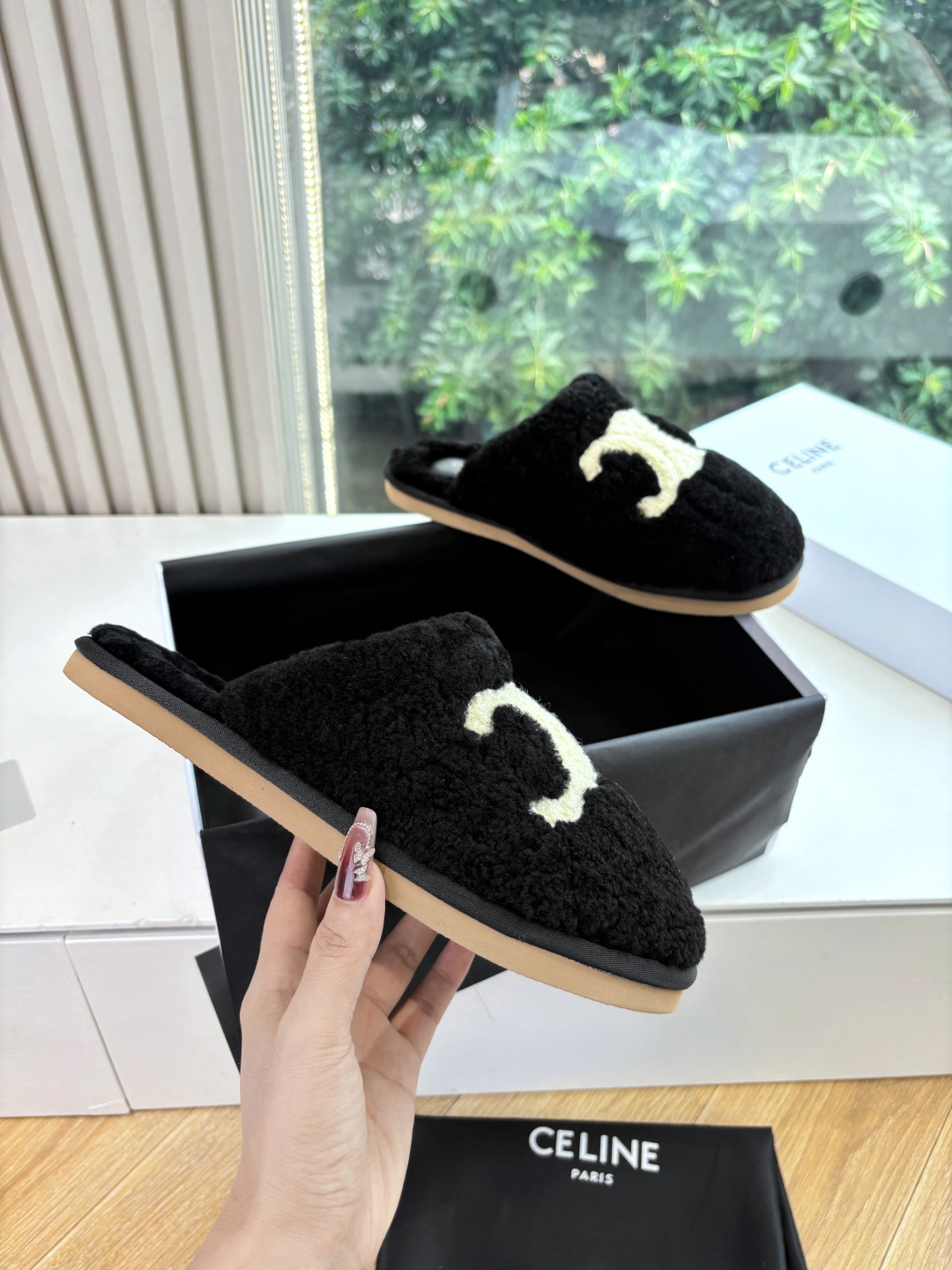 Celine 셀린느 앞코 슬리퍼 퍼 슈즈 신발