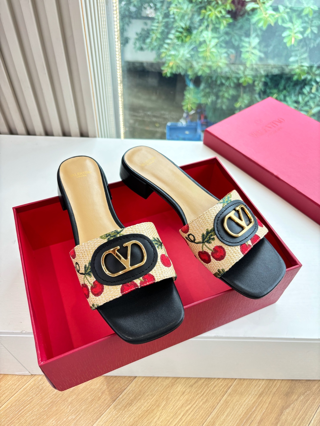 VALENTINO 발렌티노 샌들 구두 신발