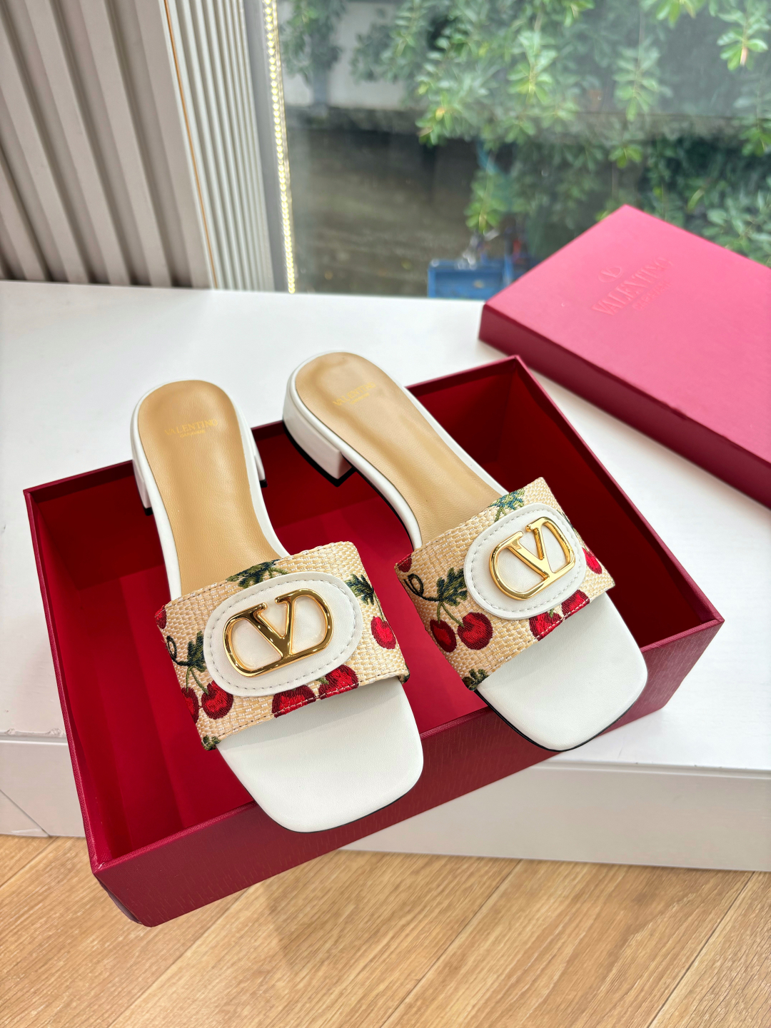 VALENTINO 발렌티노 샌들 구두 신발