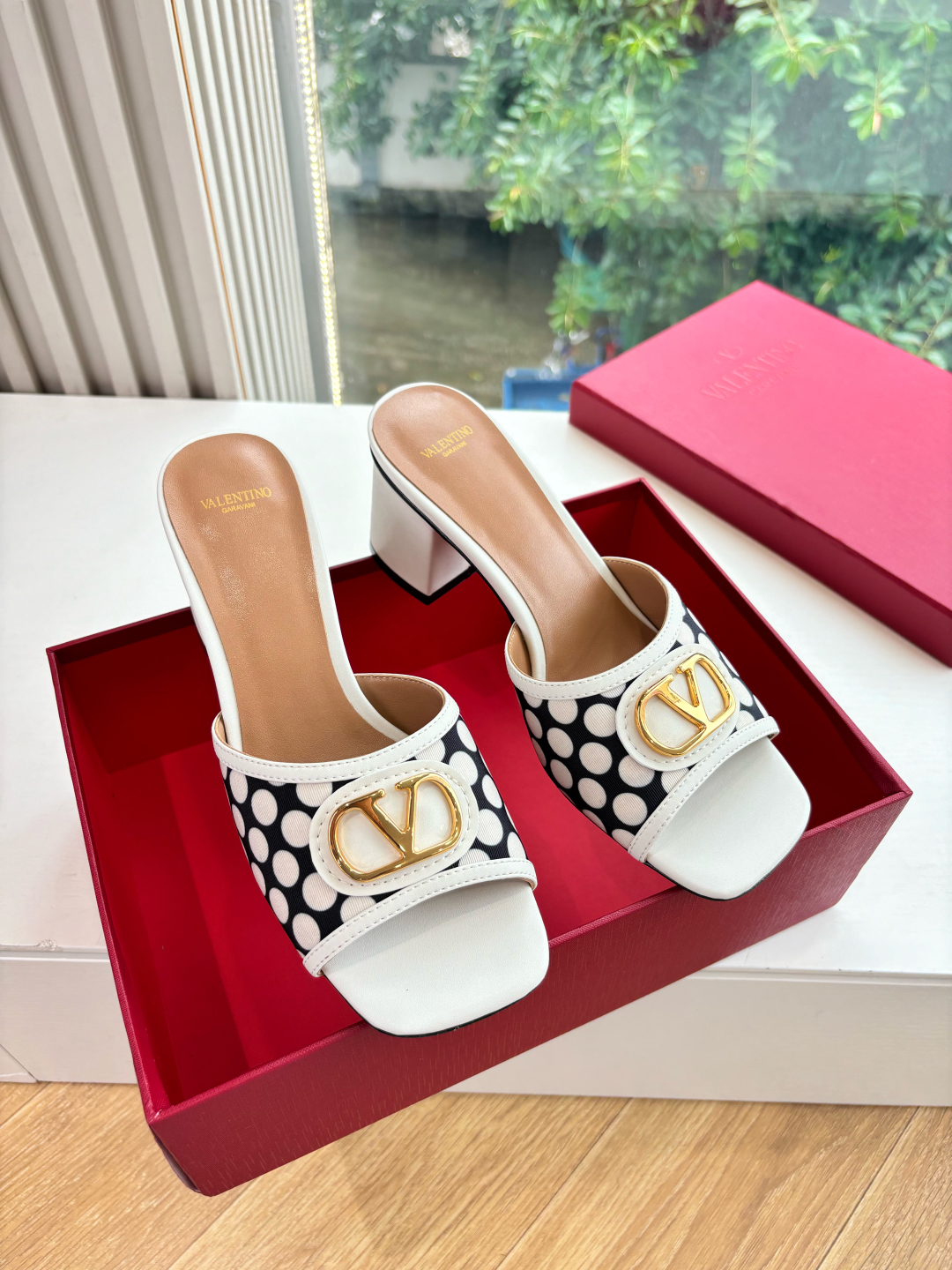 VALENTINO 발렌티노 샌들 구두 신발