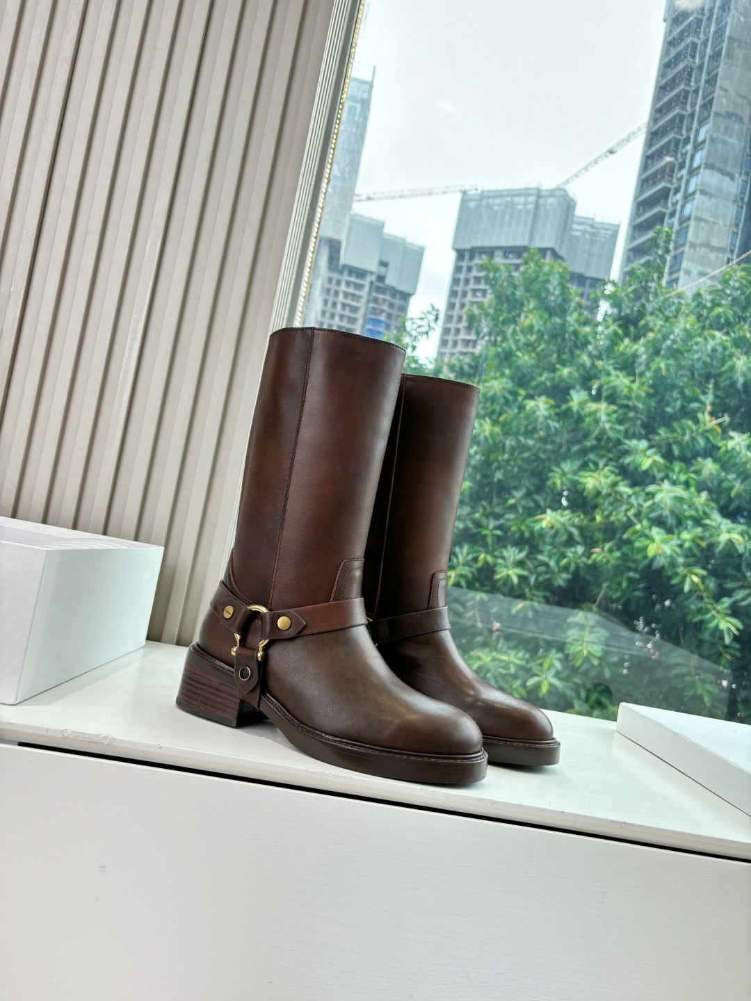 Chloe 끌로에 첼시 미들 부츠 신발