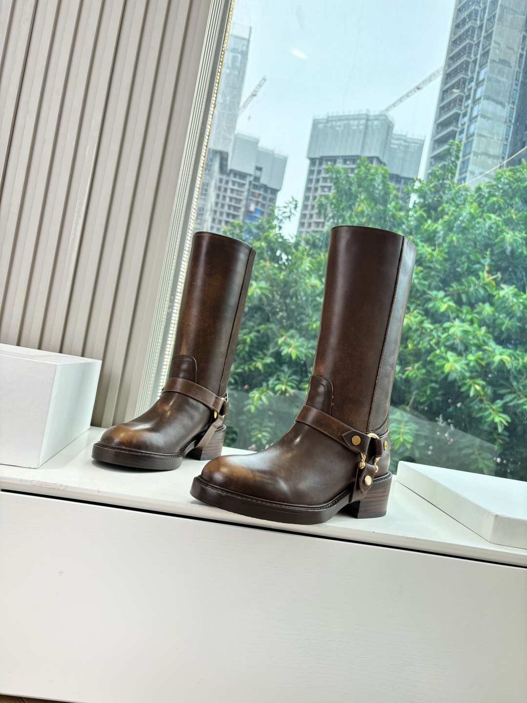 Chloe 끌로에 첼시 미들 부츠 신발