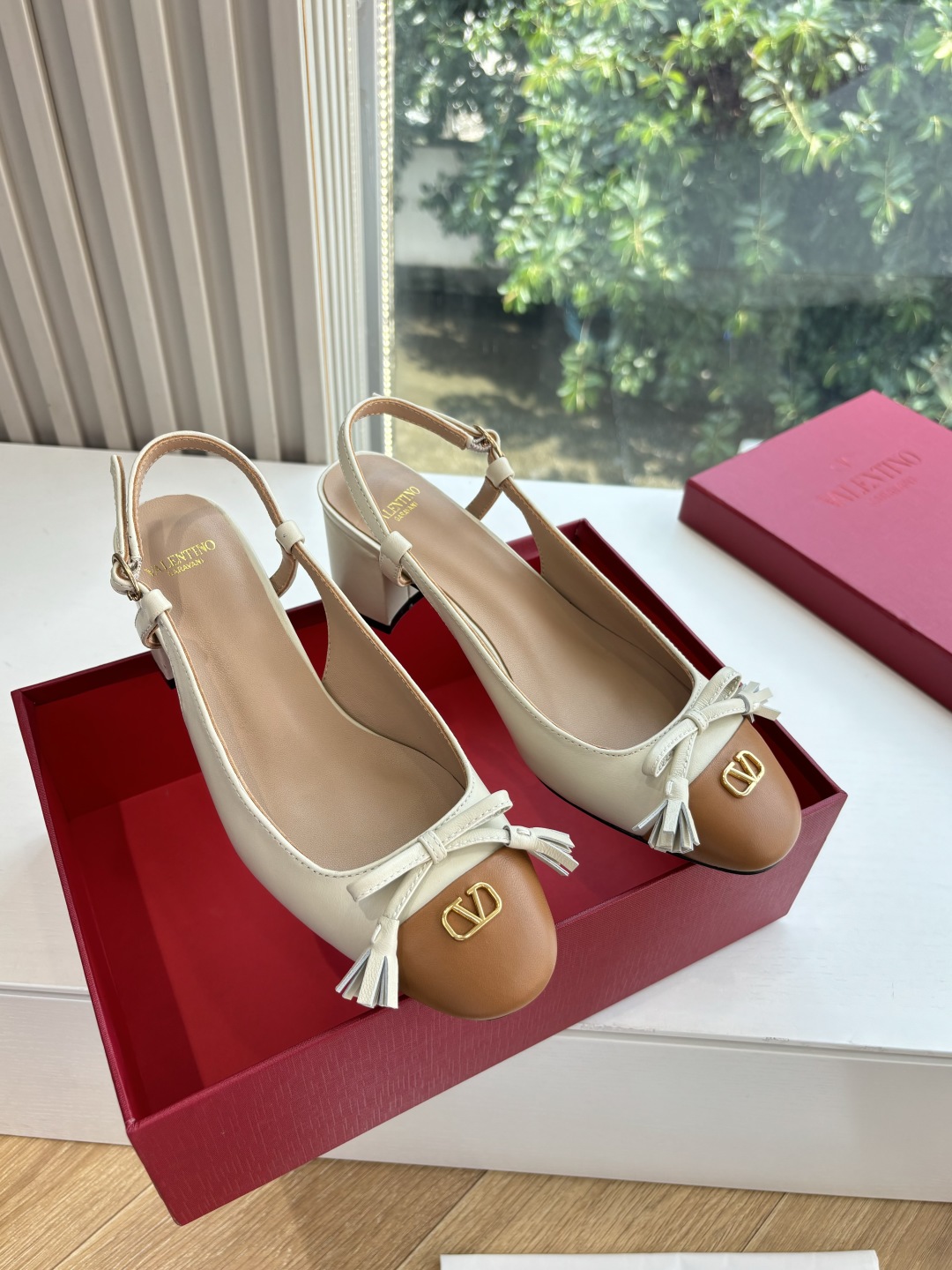 VALENTINO 발렌티노 구두 샌들 신발