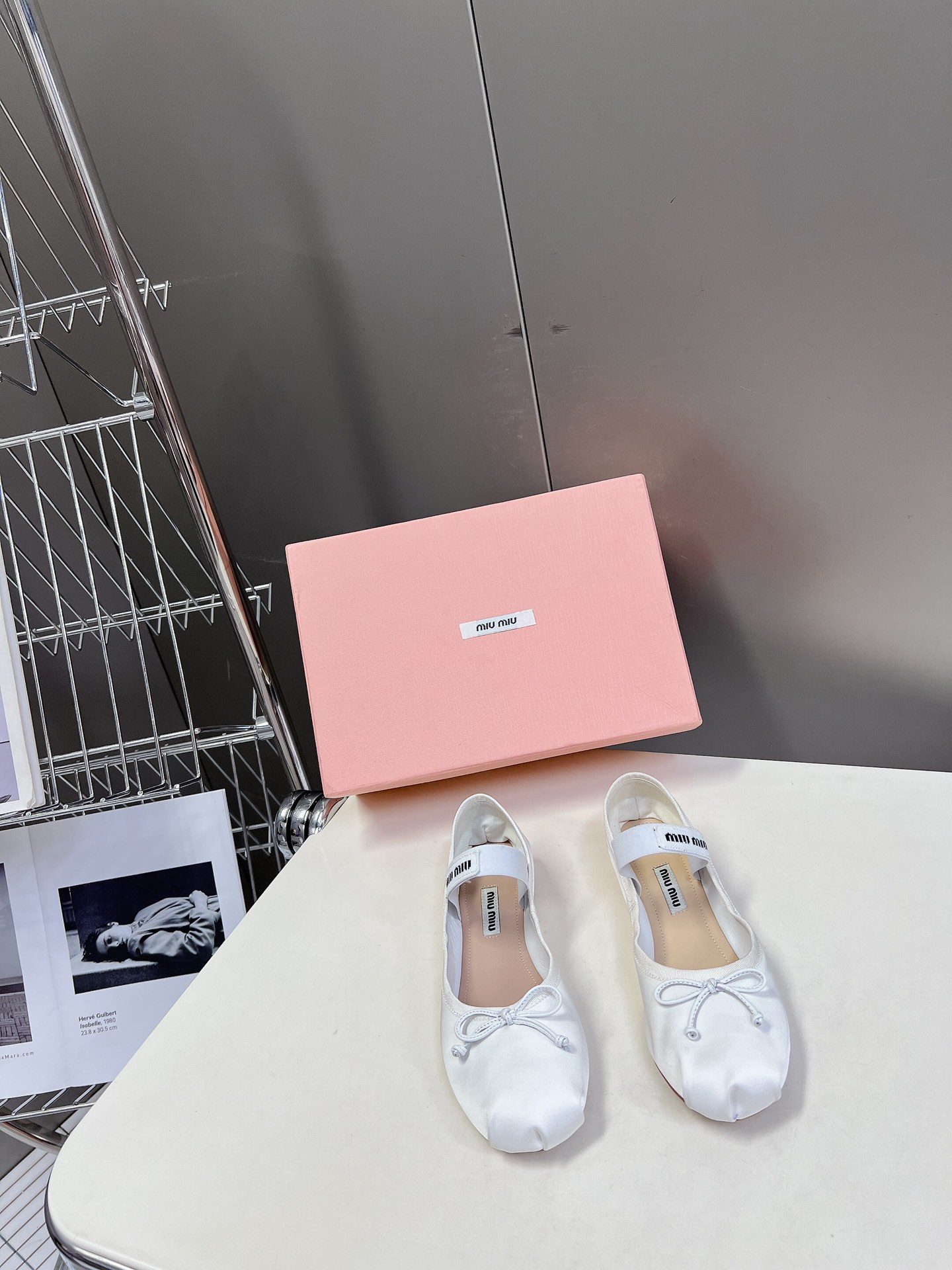 miumiu 미우미우 클래식 발레리나 플랫 슈즈 단화 신발