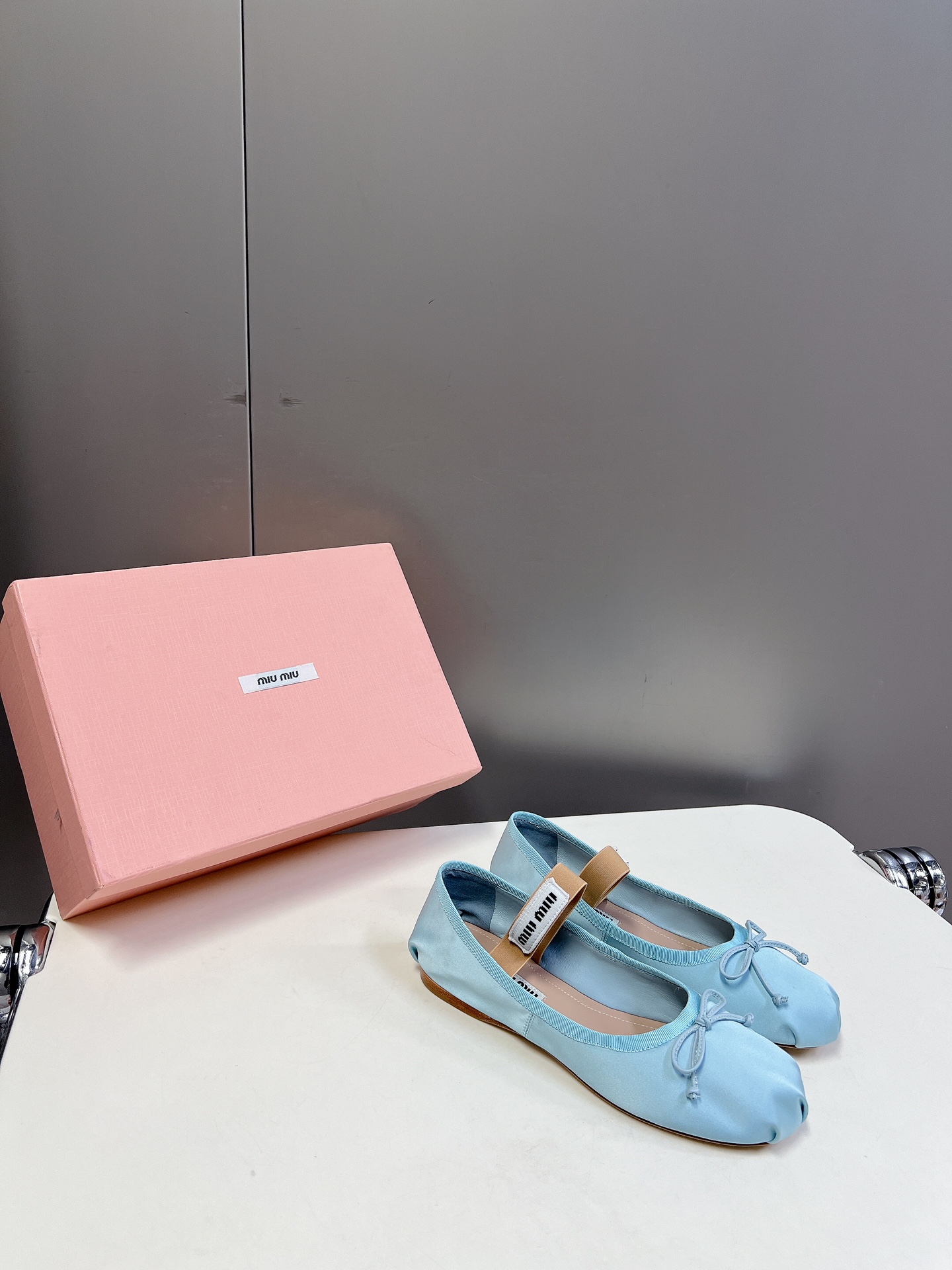 miumiu 미우미우 클래식 발레리나 플랫 슈즈 단화 신발