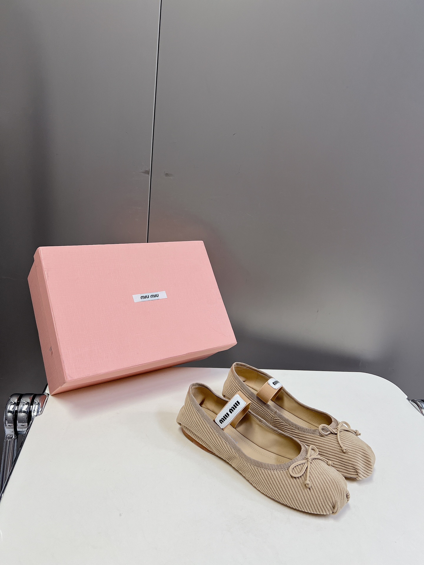 miumiu 미우미우 클래식 발레리나 플랫 슈즈 단화 신발