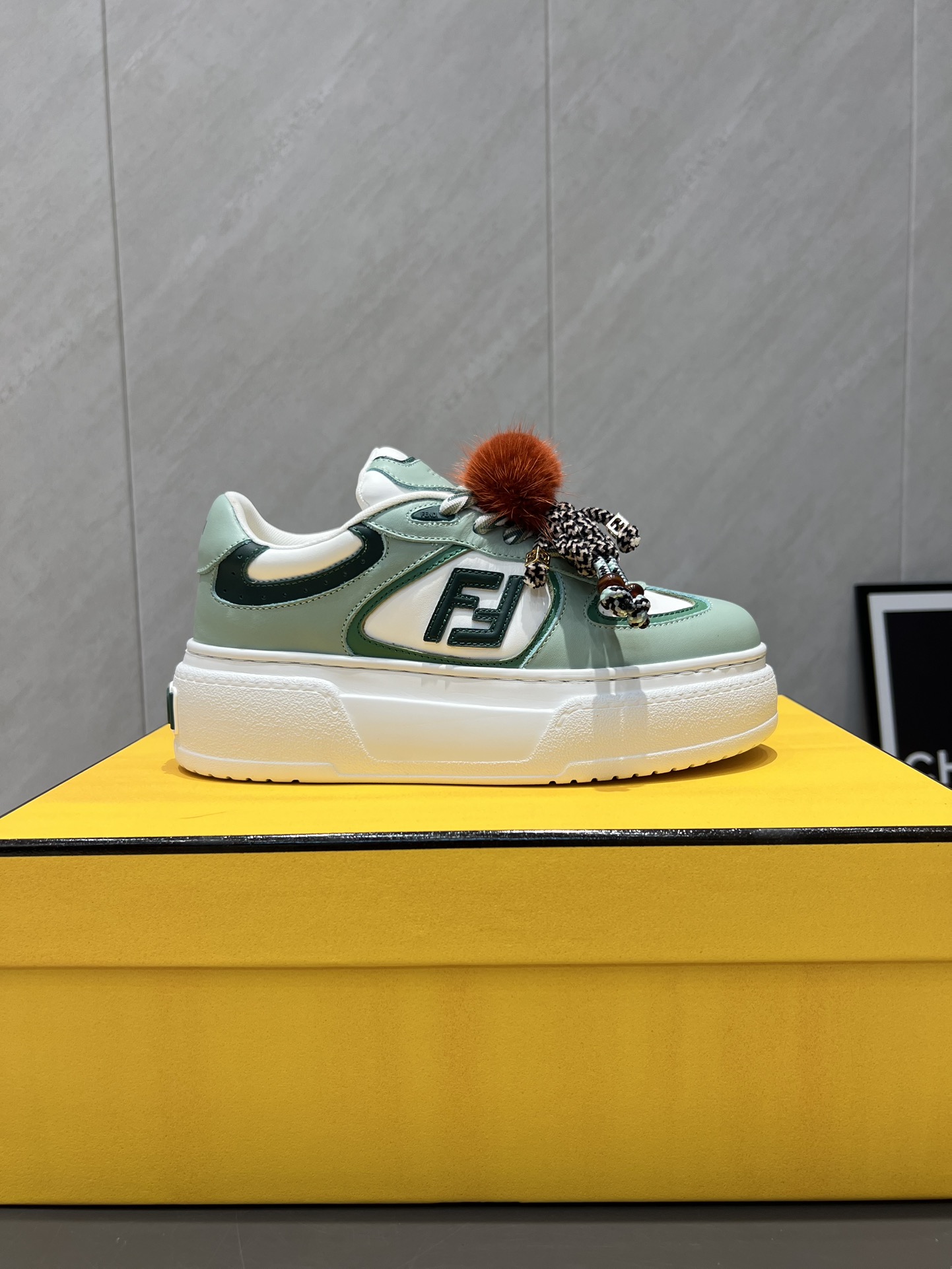 Fendi 펜디 스니커즈 신발