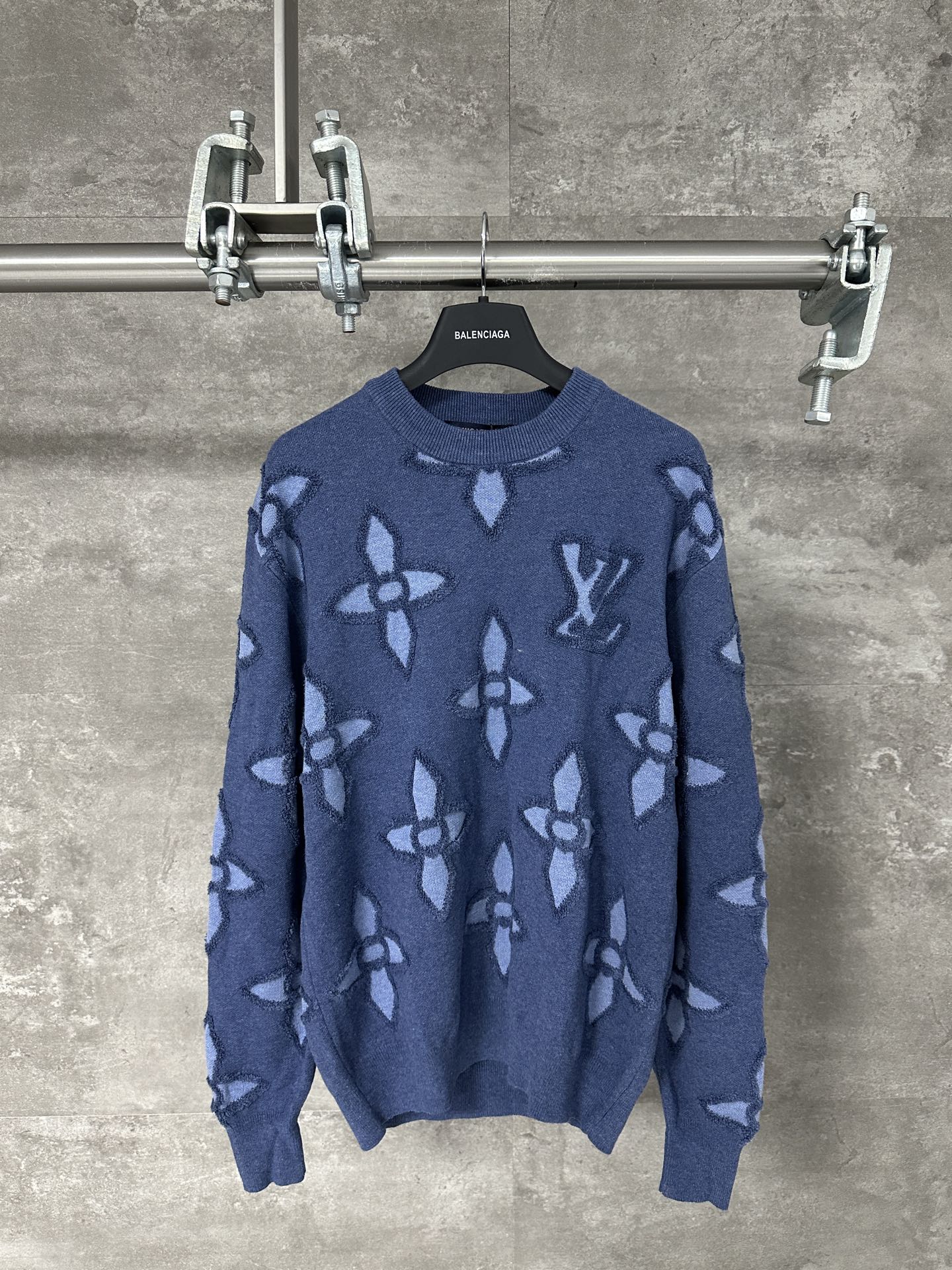 LV 루이비통 긴팔 니트 스웨터 의류