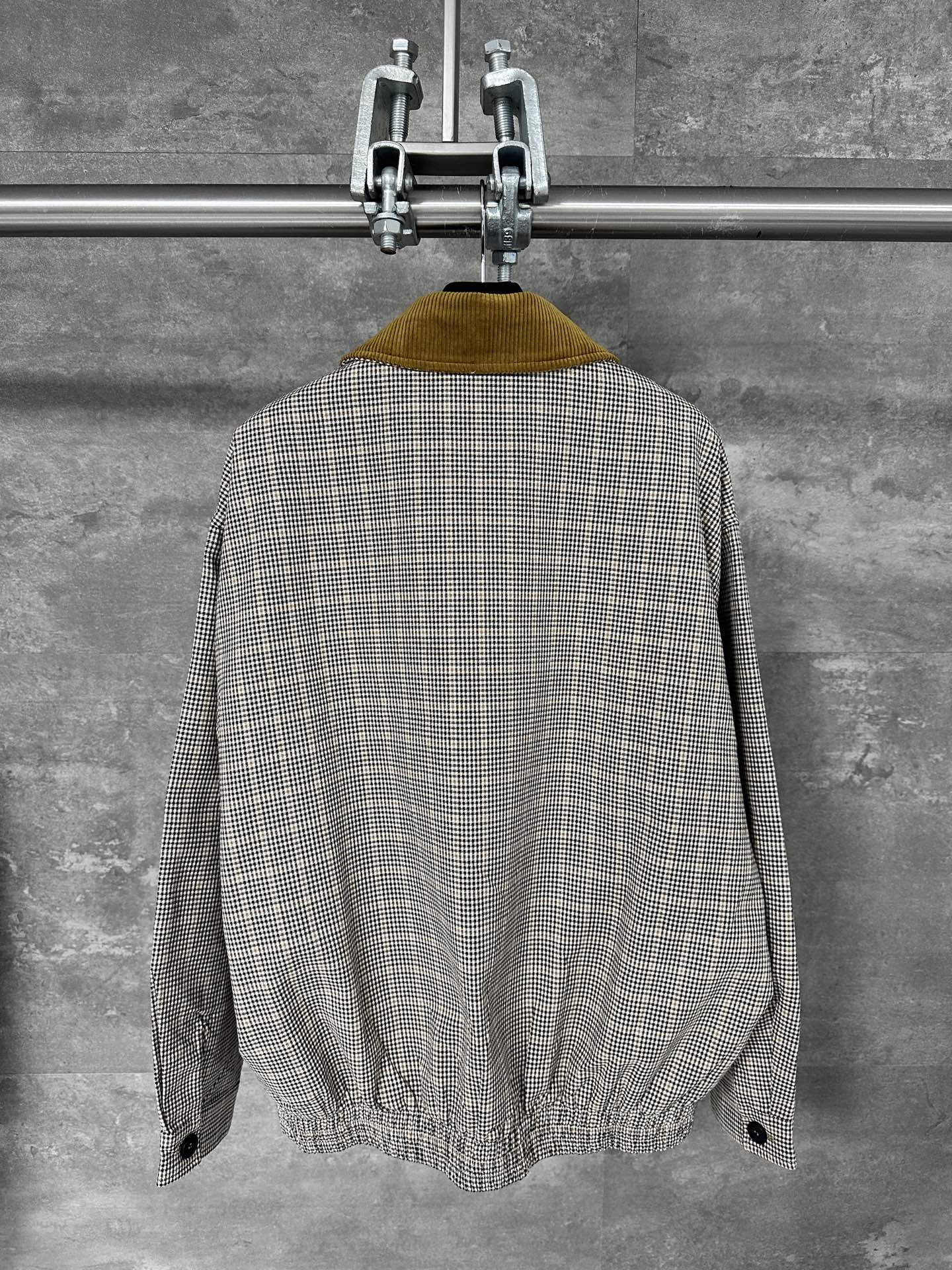 MIUMIU  미우미우 체크 패턴 자켓 아우터 의류