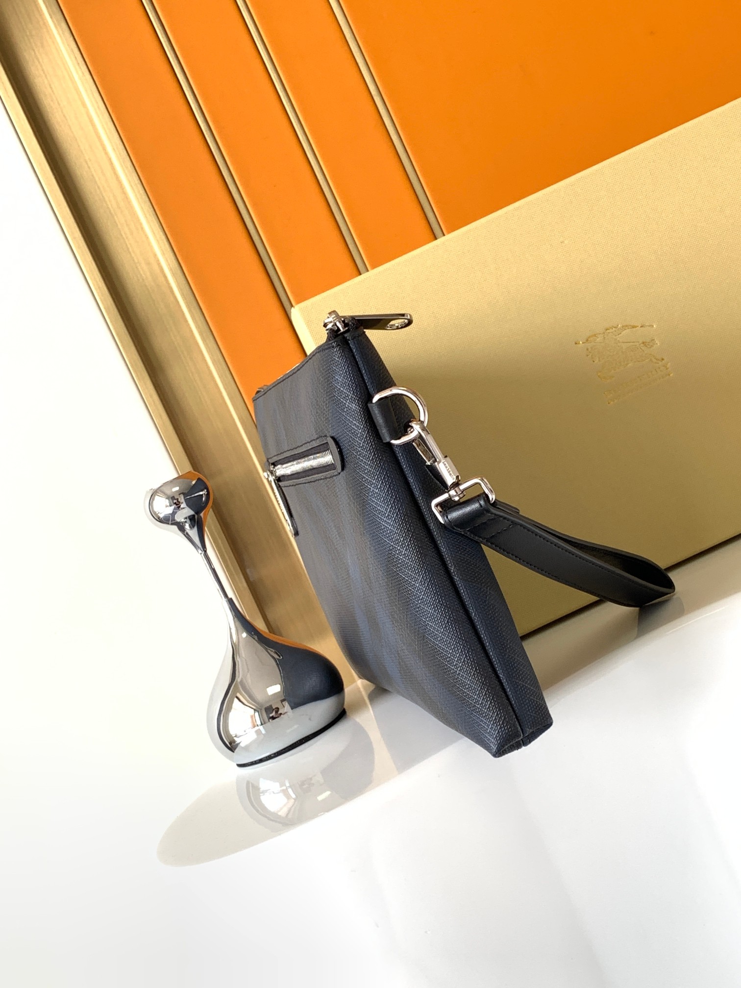 Burberry 버버리 클러치백 가방