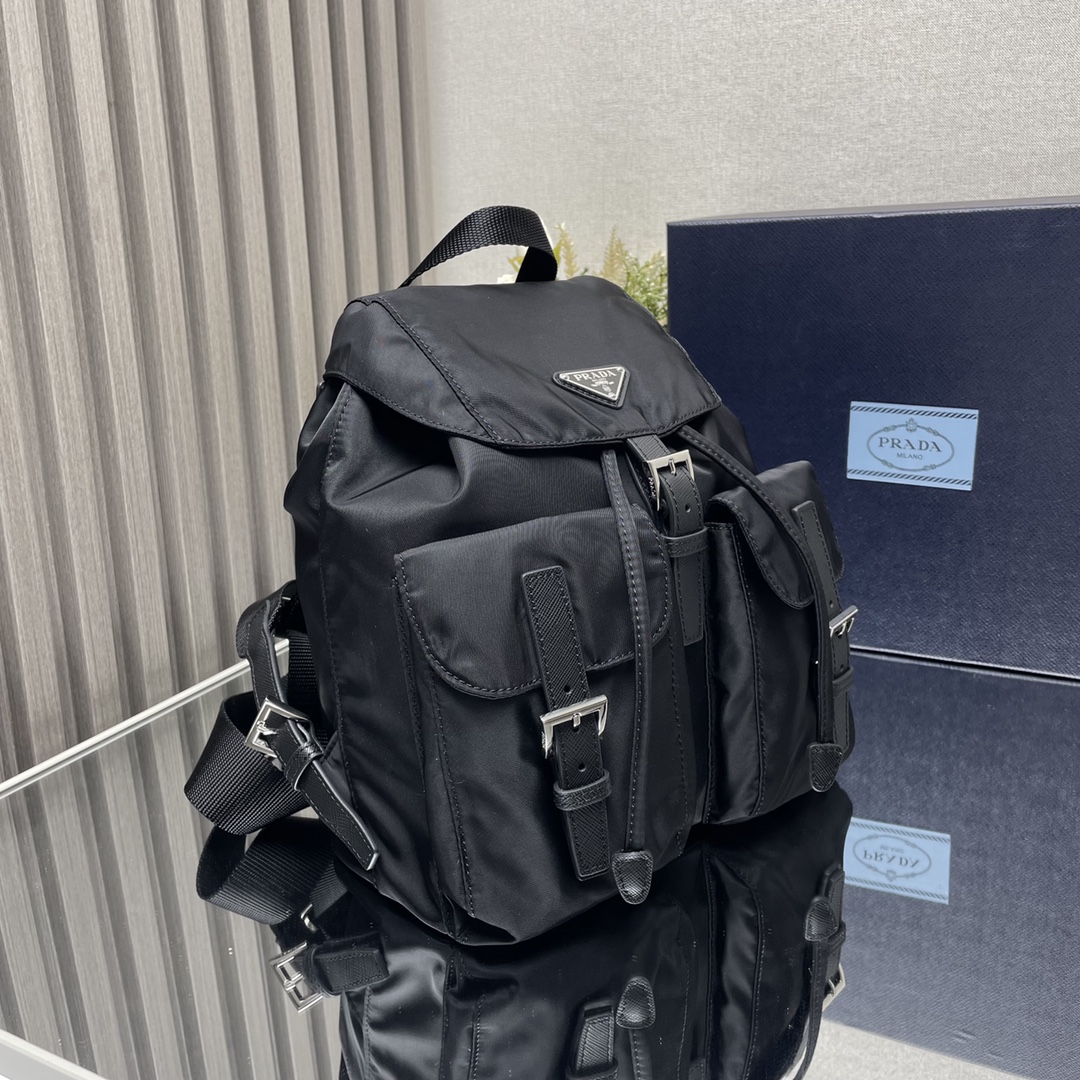 PRADA 프라다 스몰 백팩 가방 1BZ677