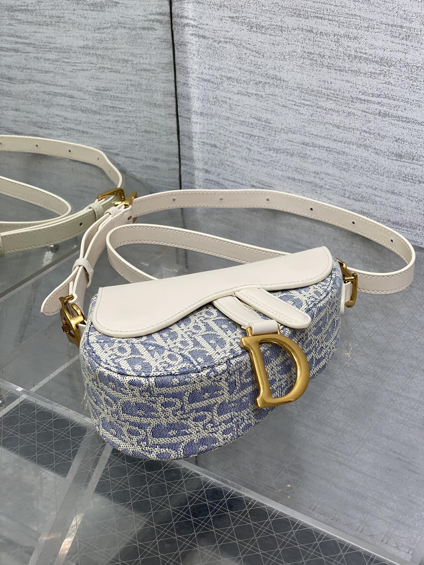 Dior CD Saddle 디올 새들백 가방
