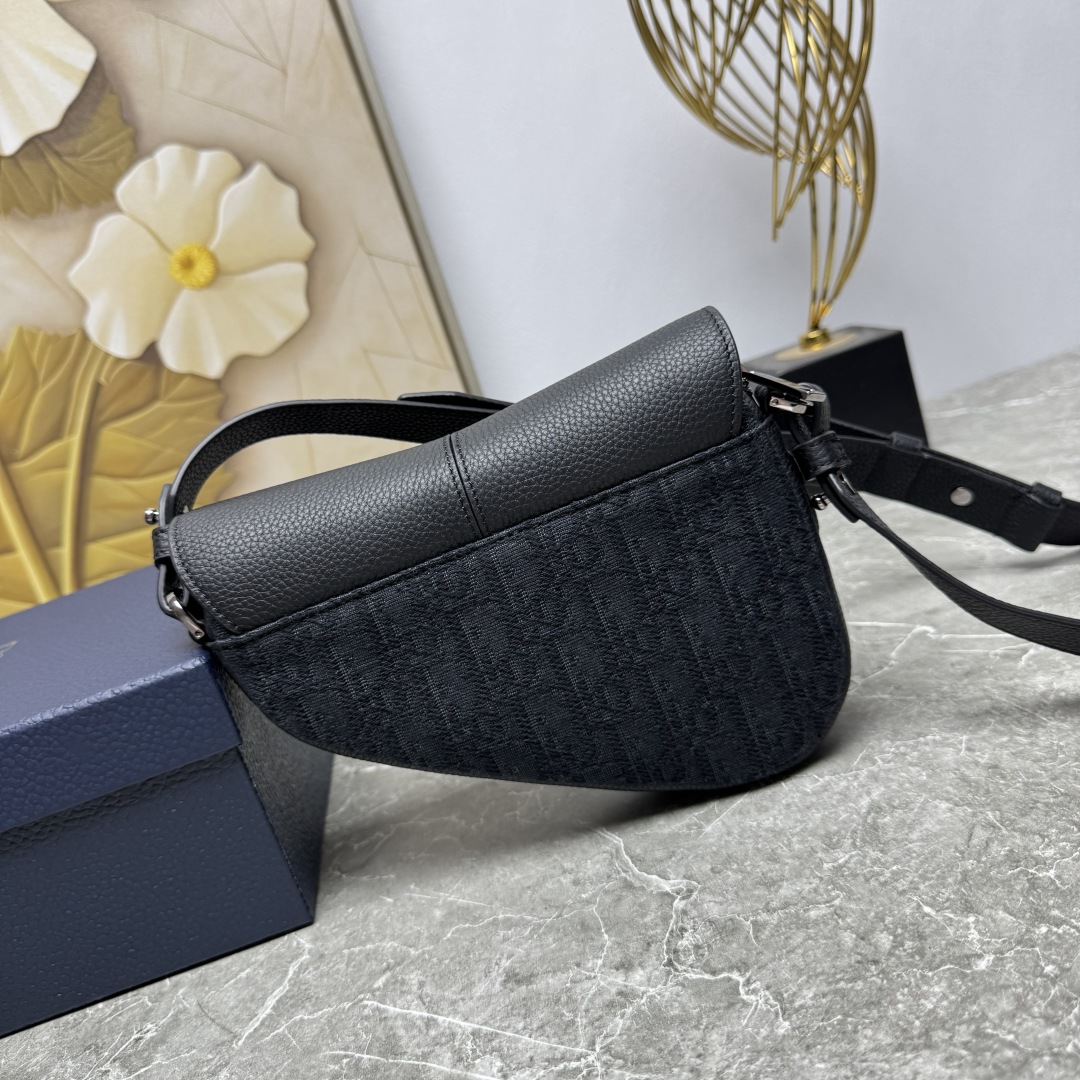 Dior CD 디올 Saddle 새들백 크로스백 가방