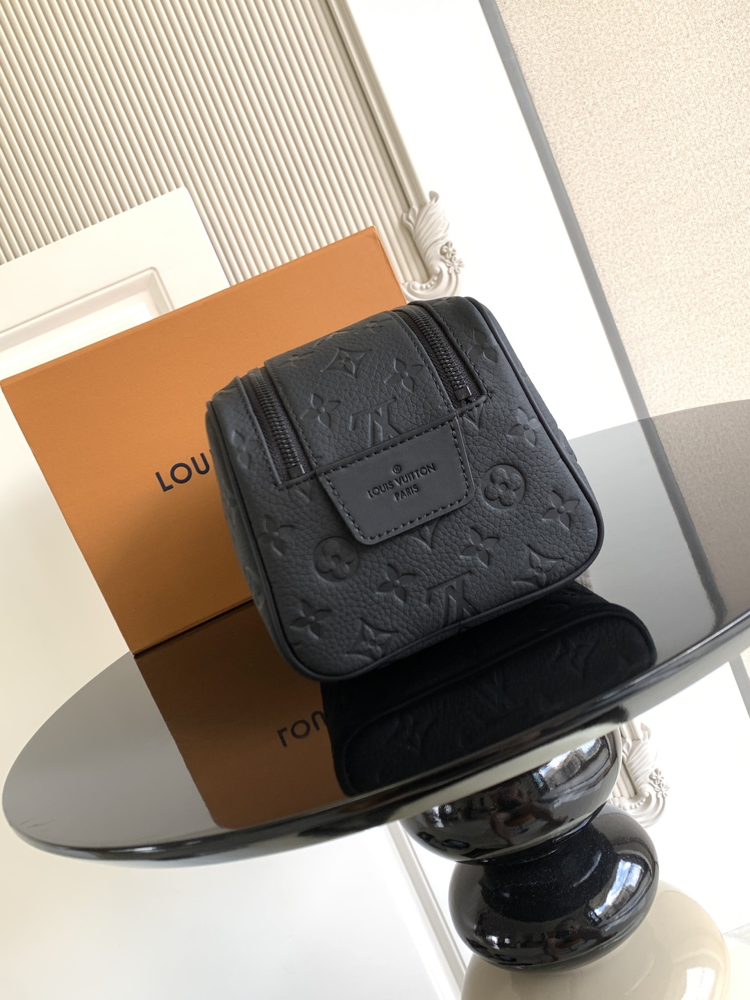 LV 루이비통 Dopp 파우치 가방