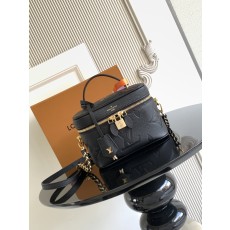 LV 루이비통 파우치백 크로스백 가방