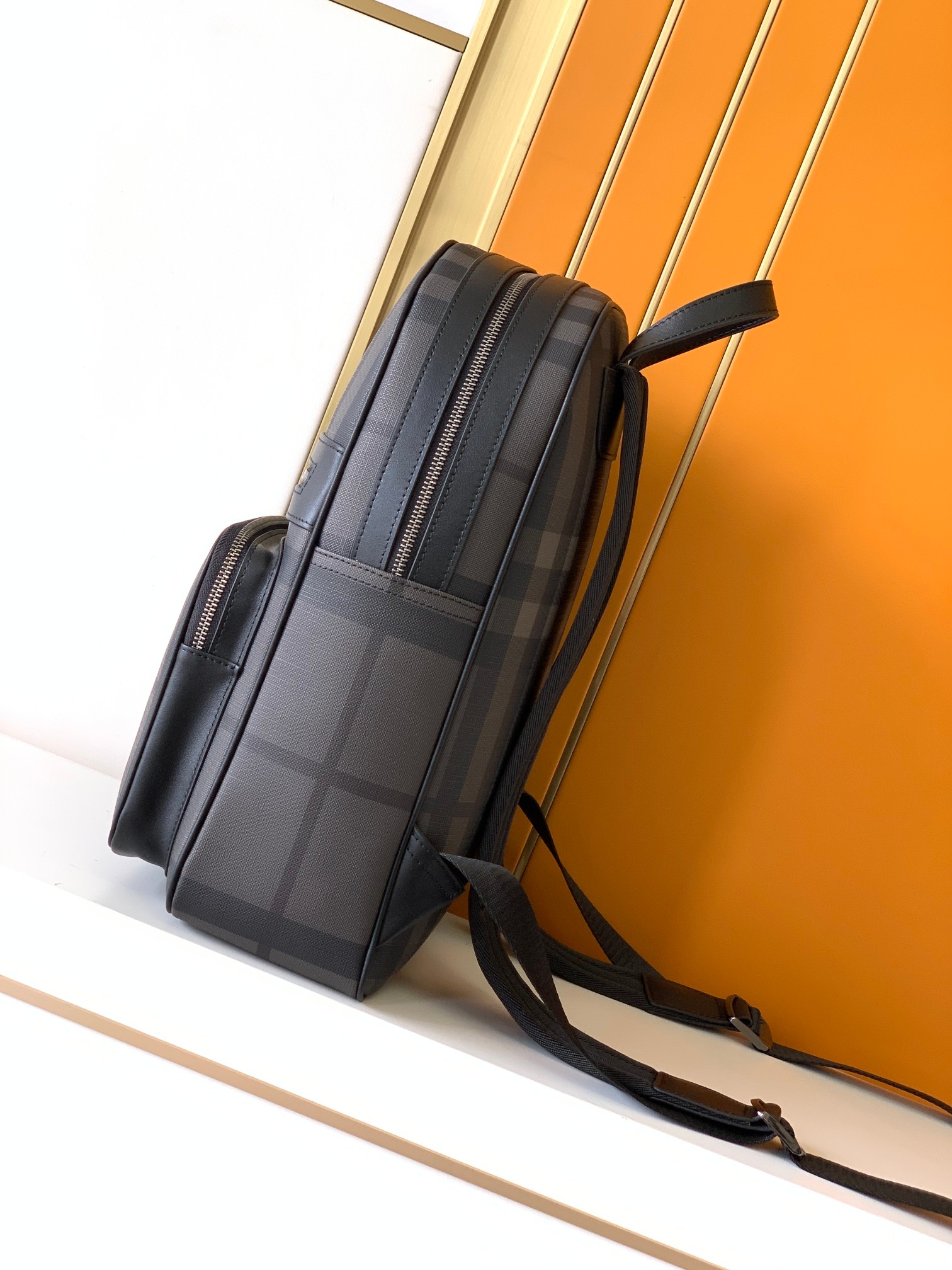 Burberry 버버리 더블 숄더 백팩 가방