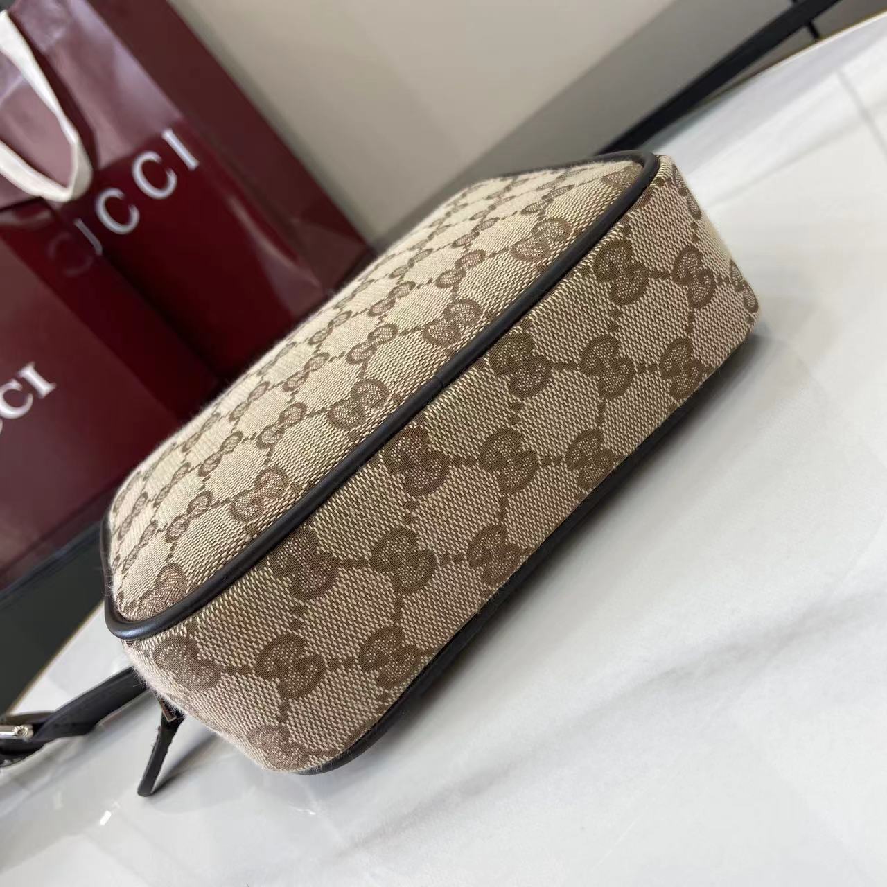 GUCCI 구찌 GG 캔버스 크로스백 가방