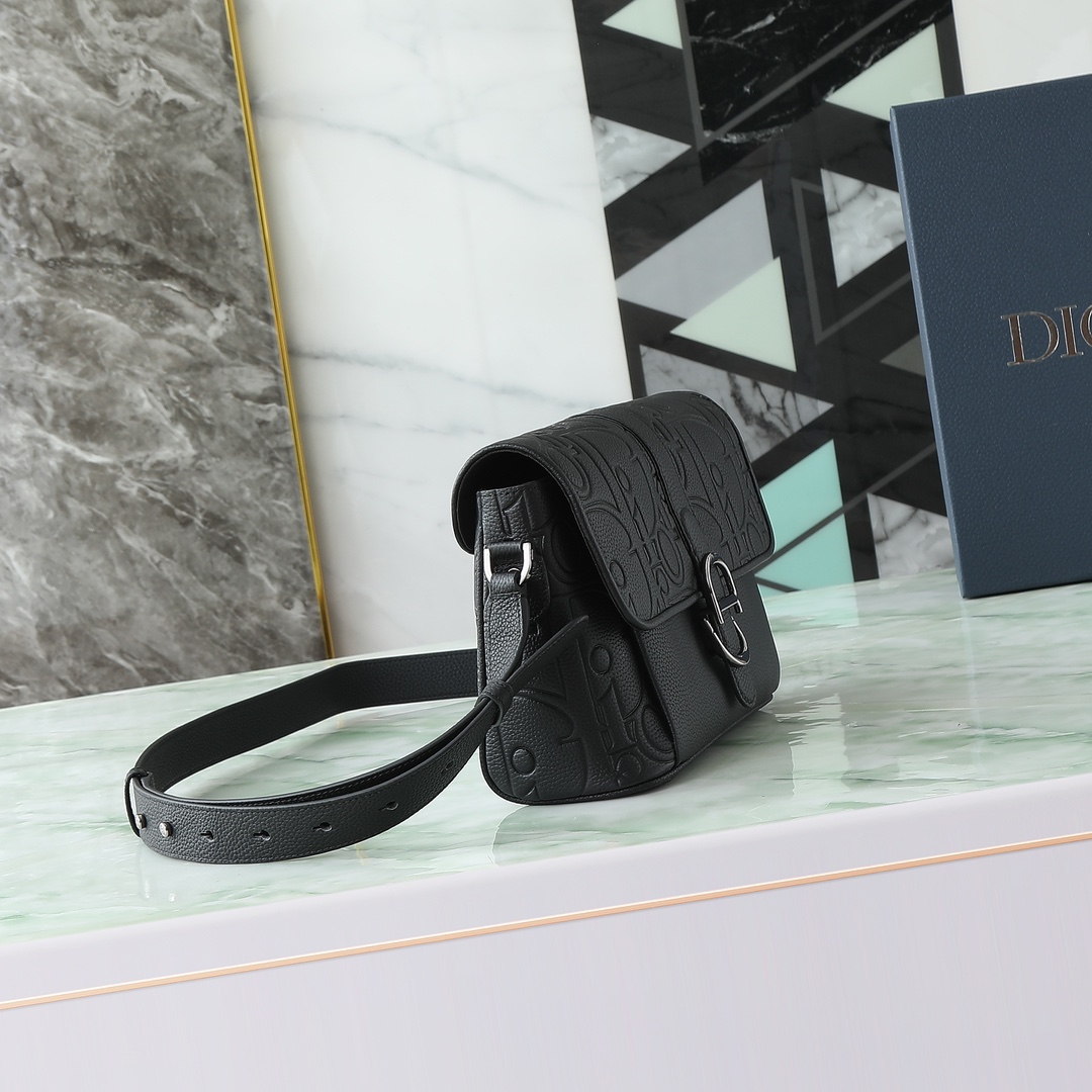 Dior CD 디올 데일리(Dior Daily) 플랩 메신저백 크로스백 가방
