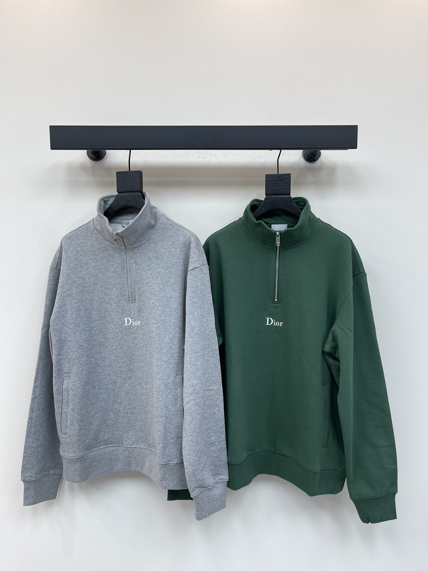 Dior CD 디올 배색 미니 로고 자수 하프 집업 긴팔 맨투맨 티셔츠 의류