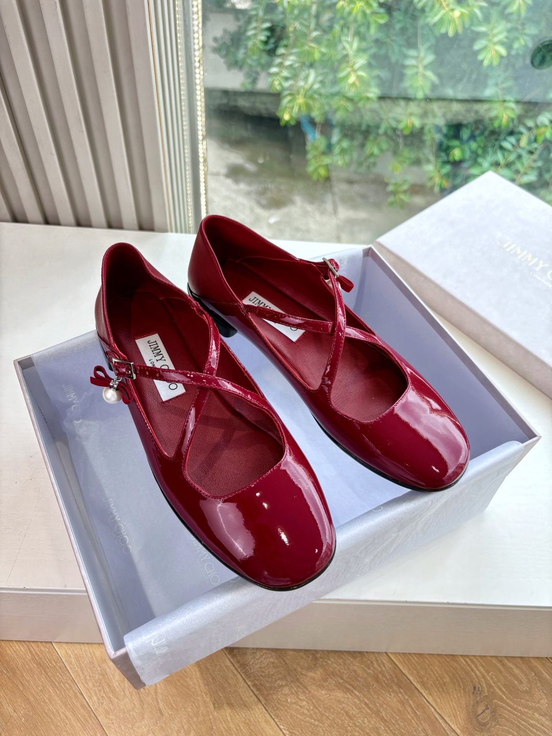 Jimmy Choo 지미추 진주 플랫 슈즈 단화 구두 신발