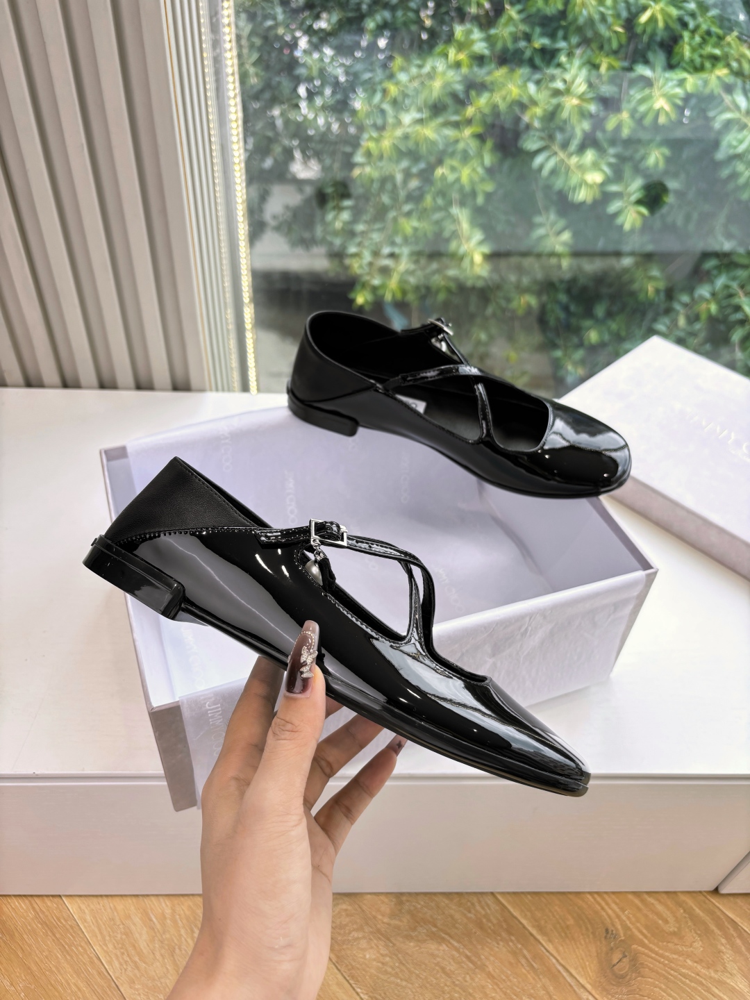 Jimmy Choo 지미추 진주 플랫 슈즈 단화 구두 신발