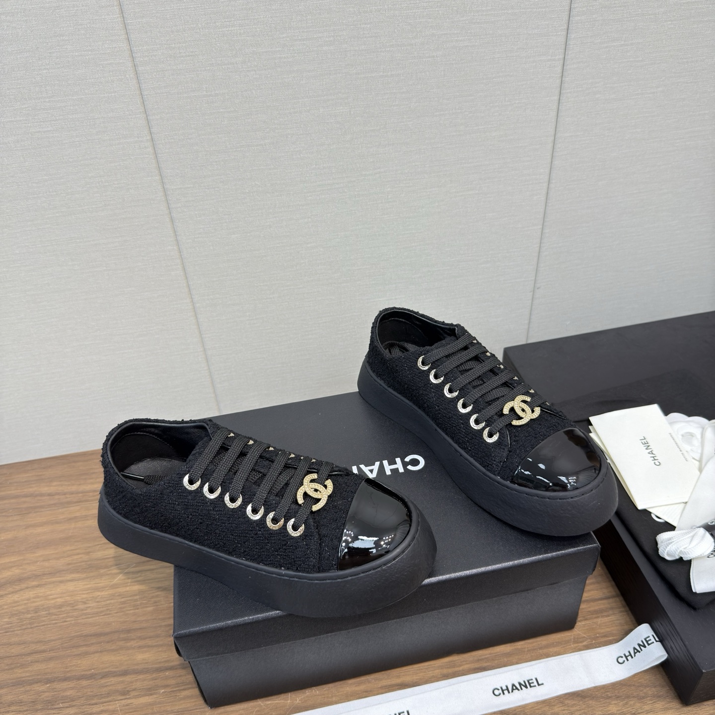 CHANEL 샤넬 스니커즈 신발