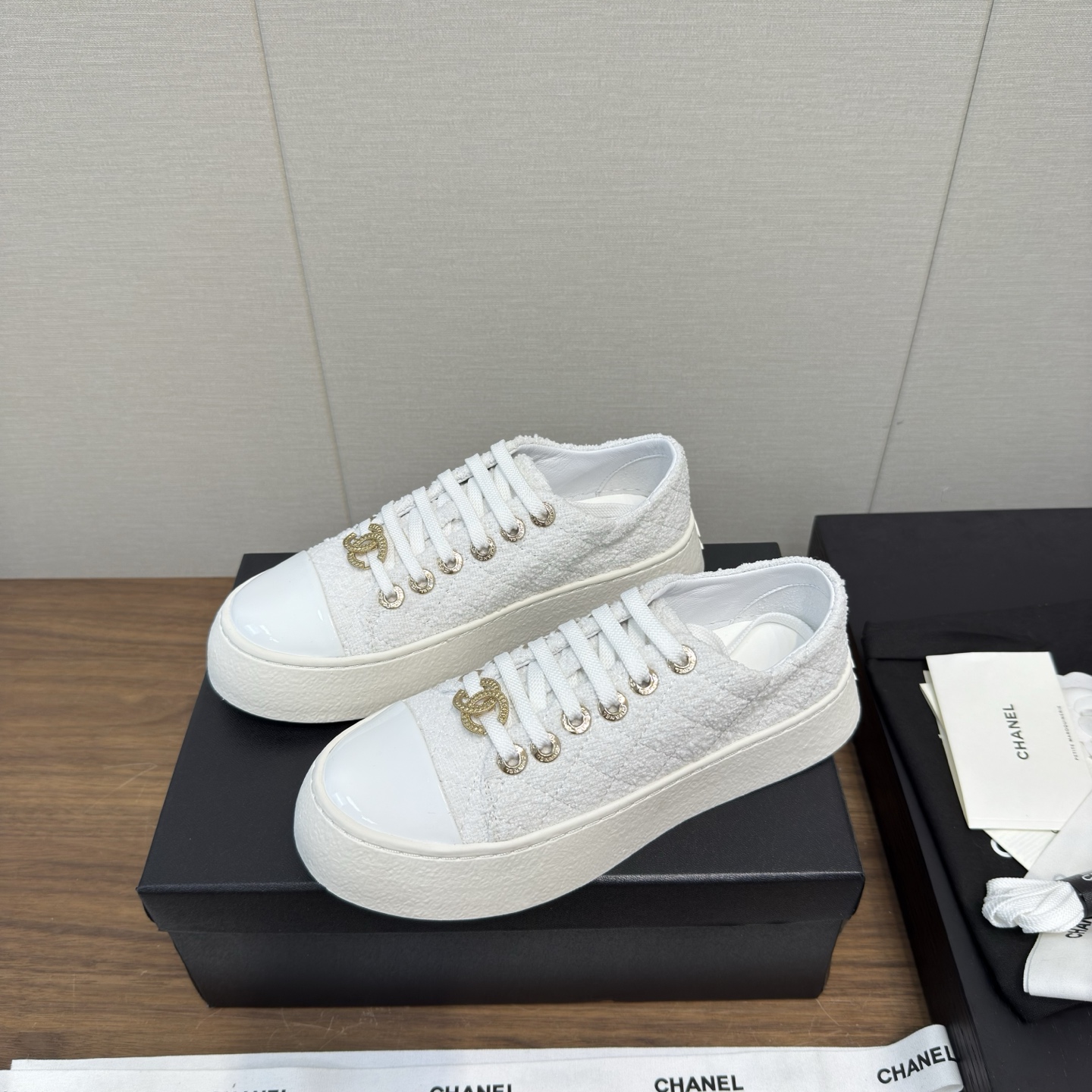 CHANEL 샤넬 스니커즈 신발